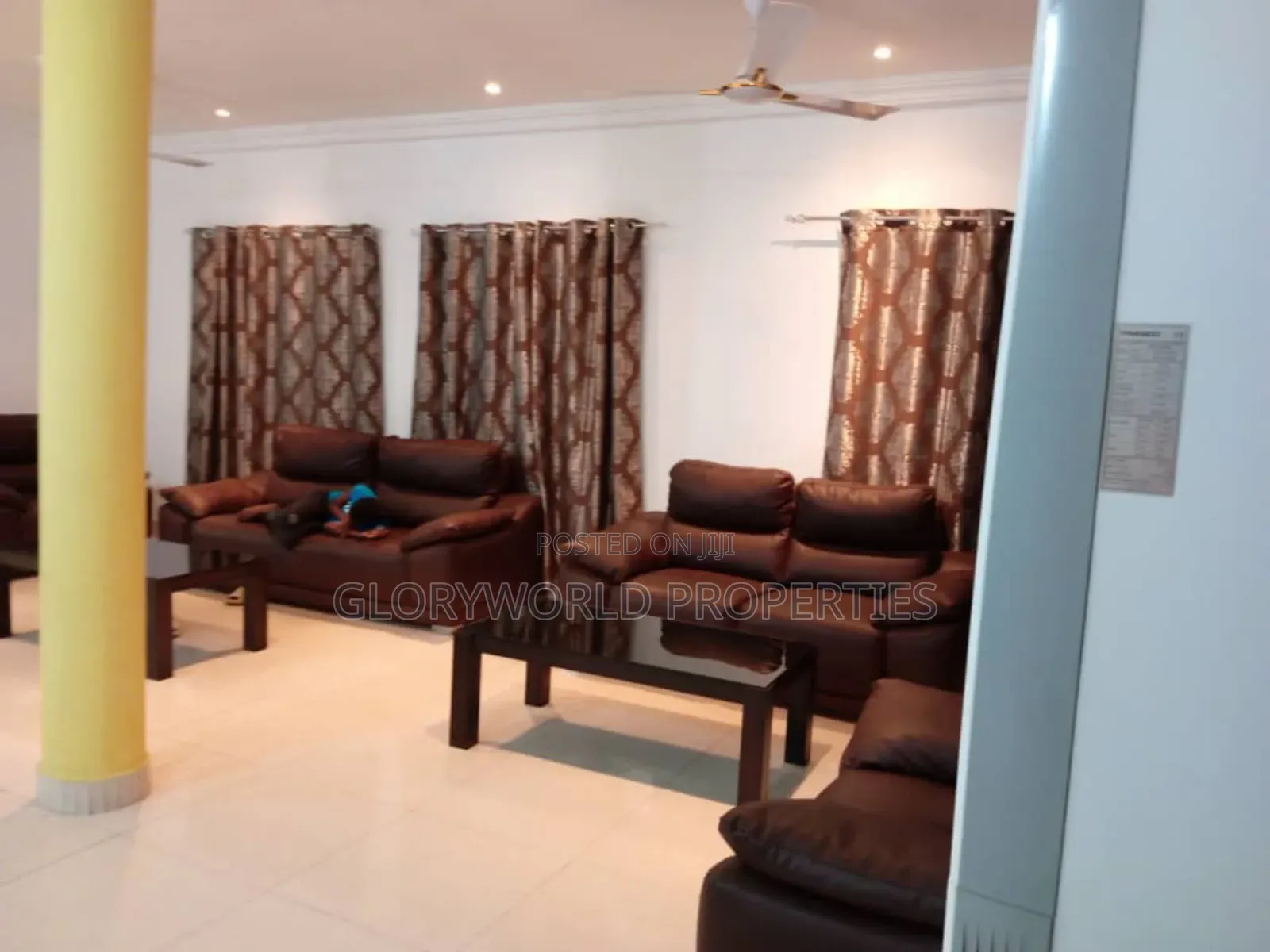 Beautiful Hall With Bedrooms for Indoor Events