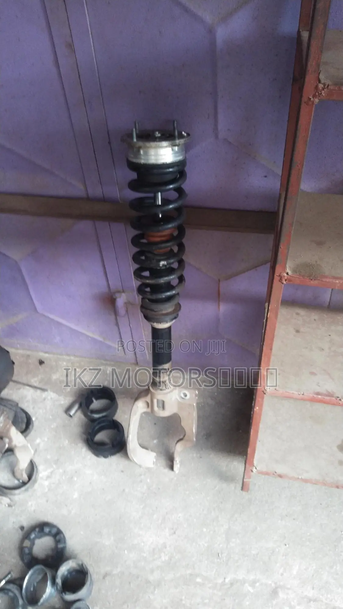 Change Range Rover Sports Shocks to Spring