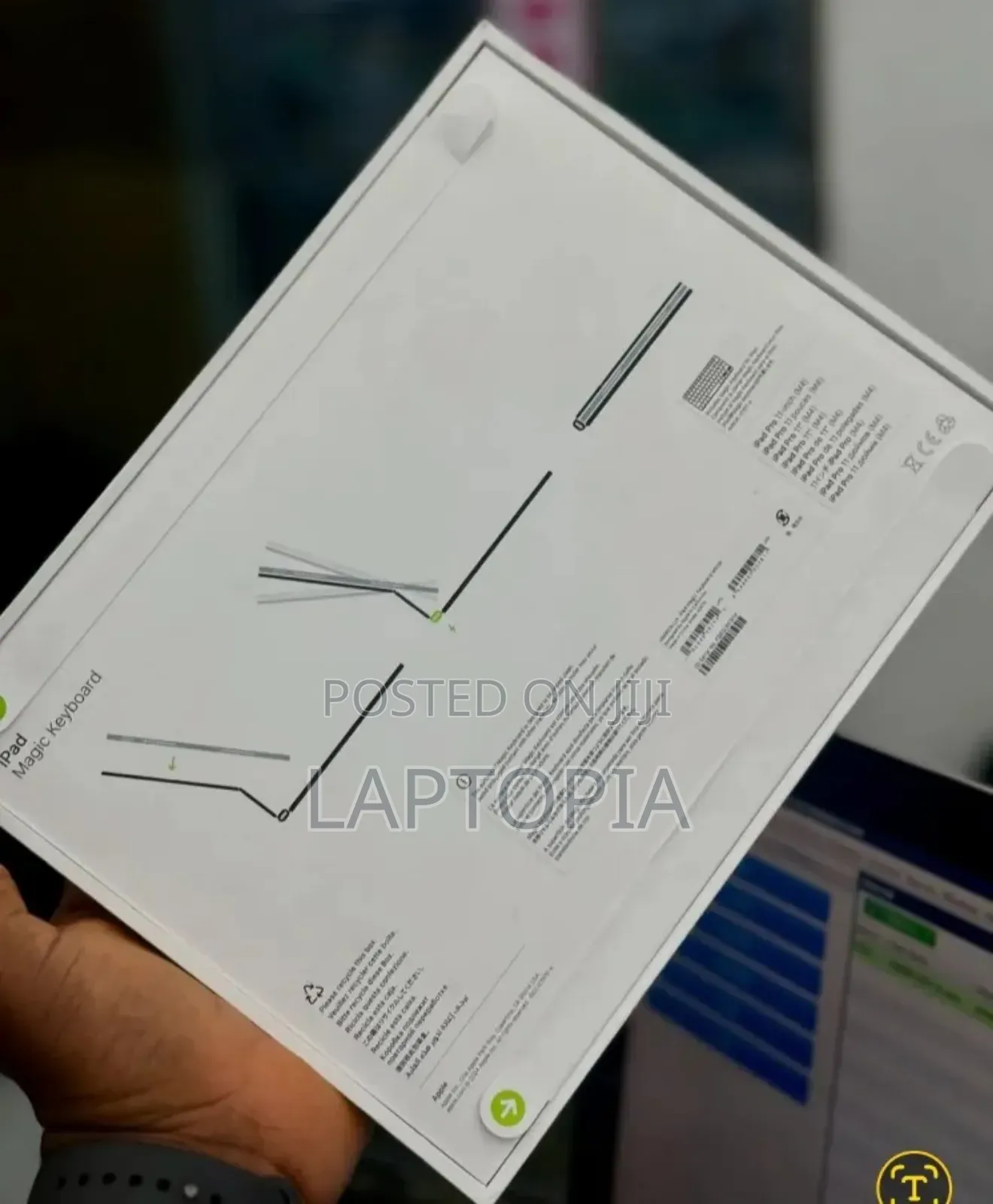 Apple iPad Pro 13-inch (M4) Magic Keyboard