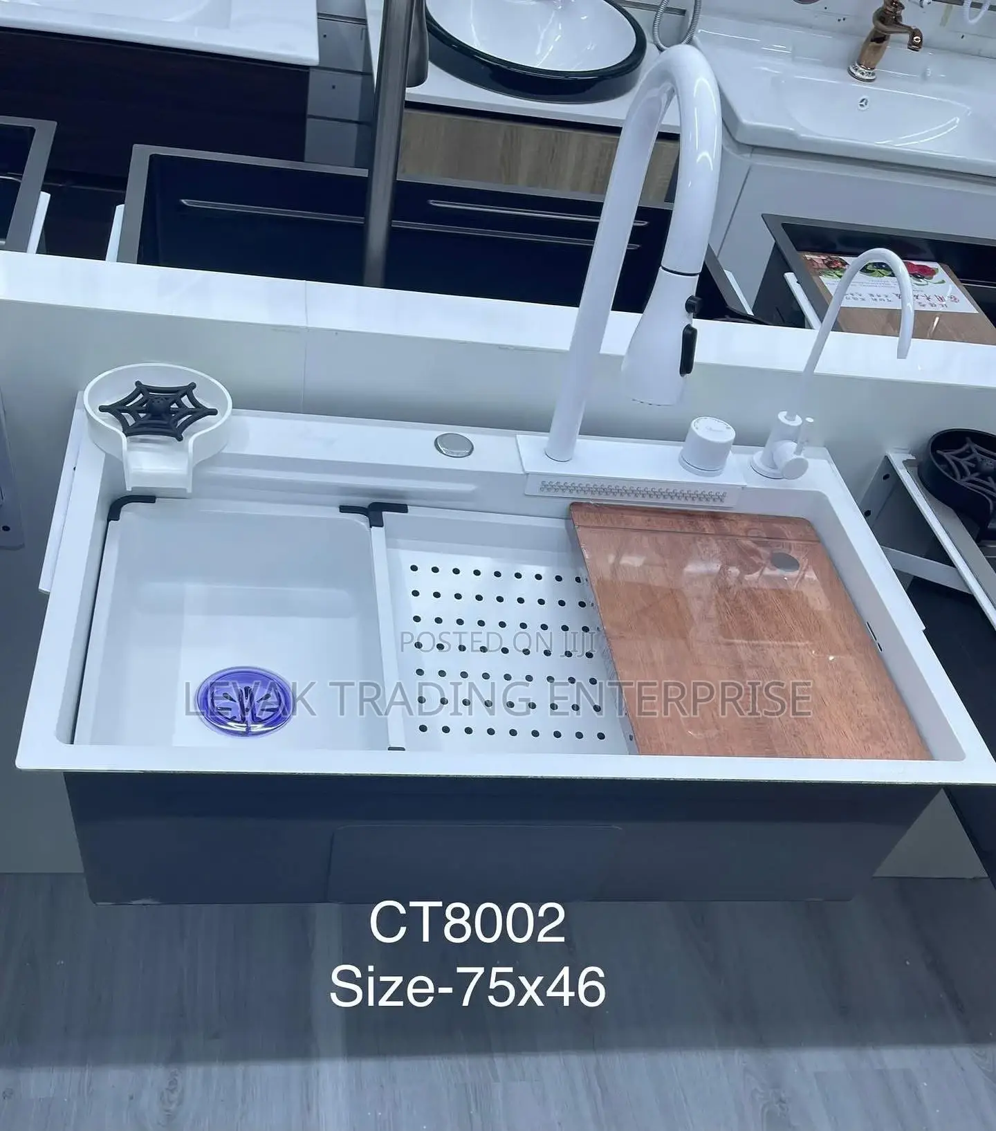 Digital White Kitchen Sink, Pull Out Tap Faucet