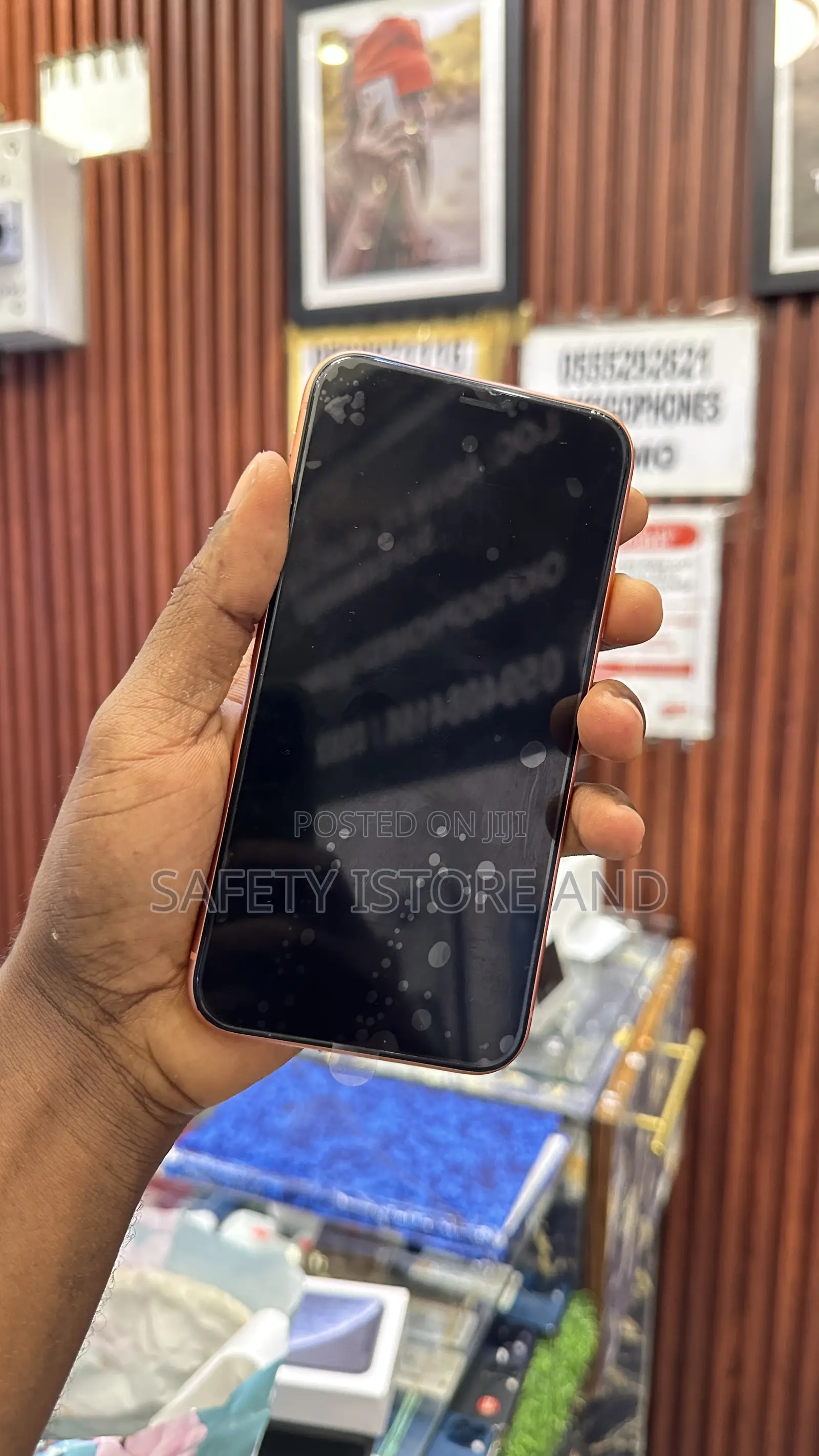 New Apple iPhone XR 64 GB Orange