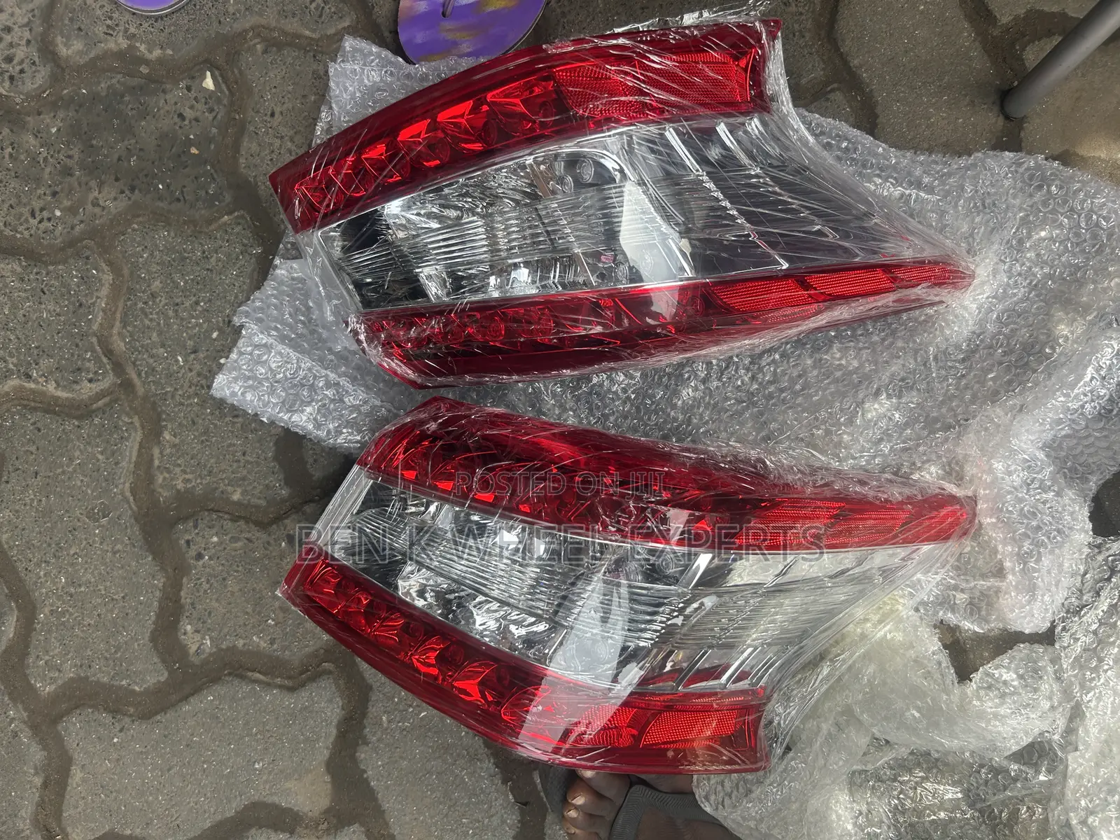 Nissan Sentra 2012-15 Taillight Pair