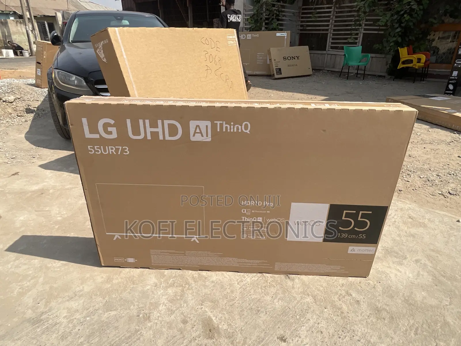 Smart Satellite Lg Uhd, 55''chicken Leg Stand, Black - Tv