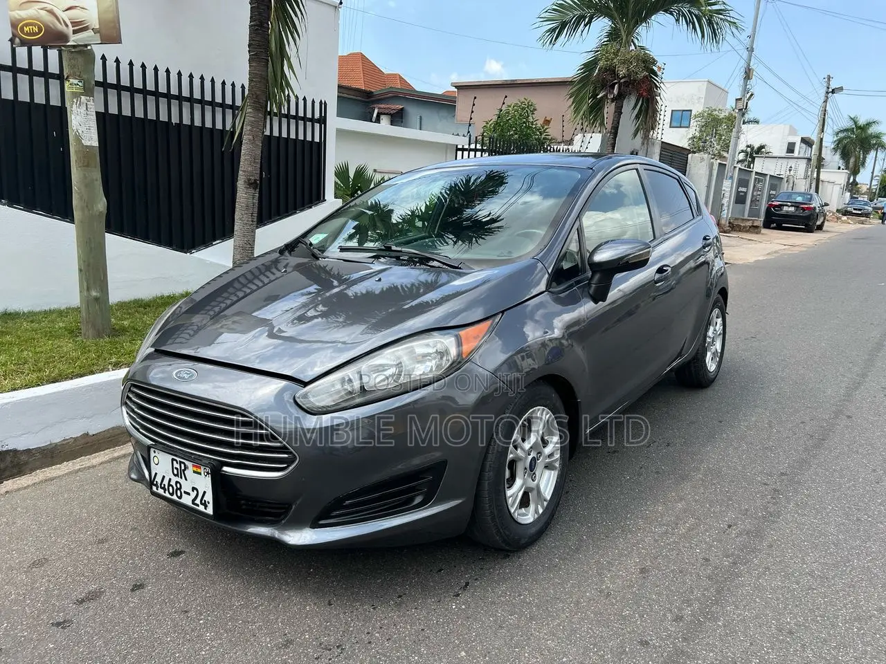 Ford Fiesta 2015 Gray