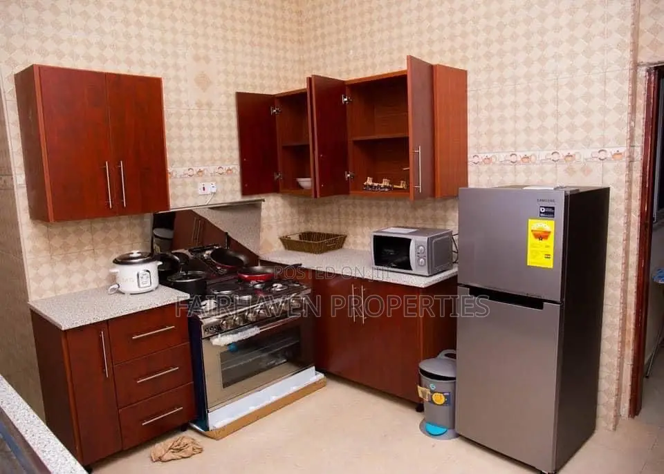 4bdrm House in Spintex for sale