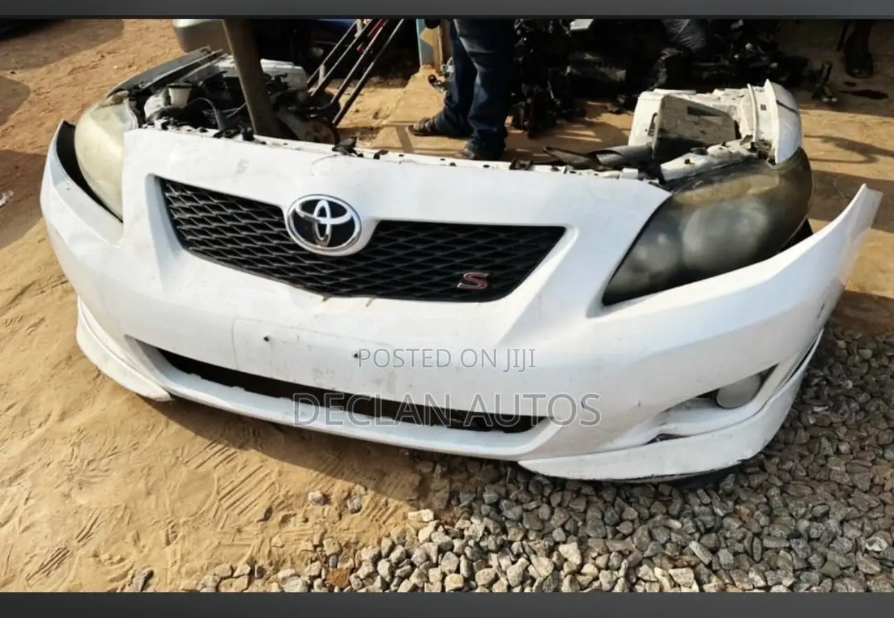 Toyota Corolla 2010 Sports Front Cut