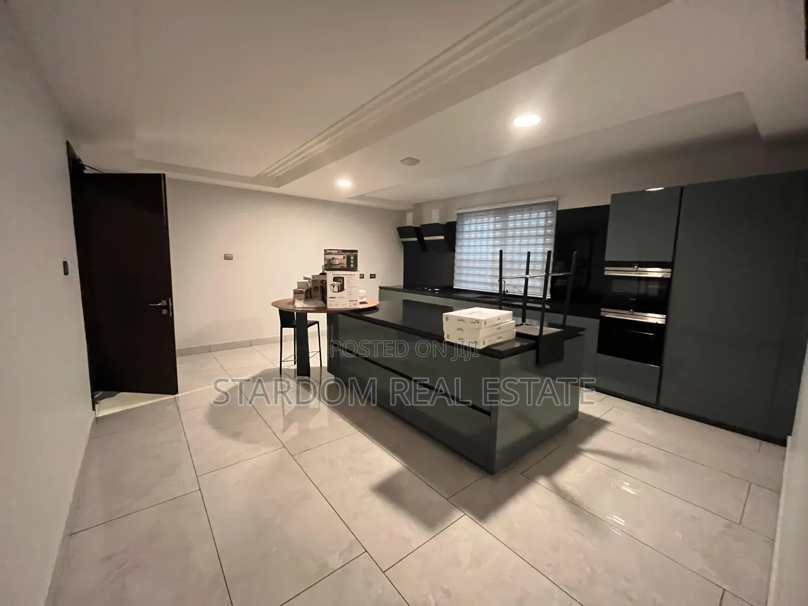 Furnished 4bdrm Townhouse / Terrace in East Legon for rent