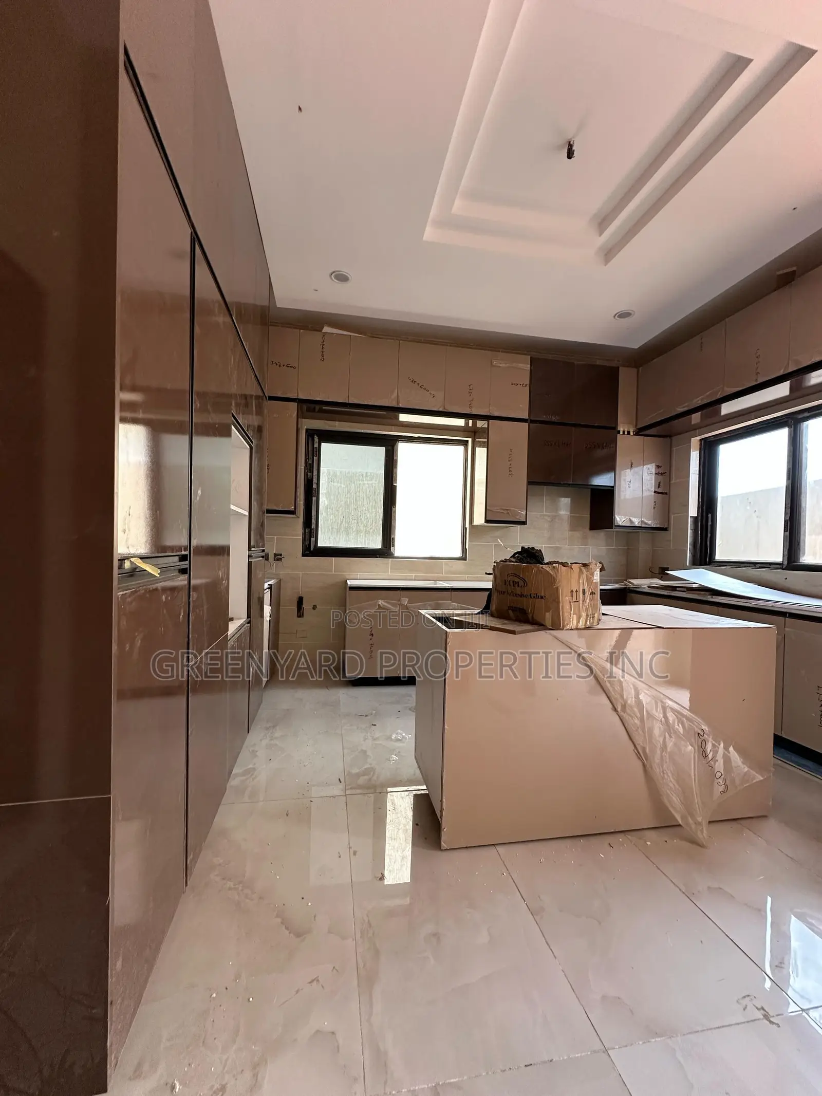 4bdrm House in East, Airport Residential Area for sale