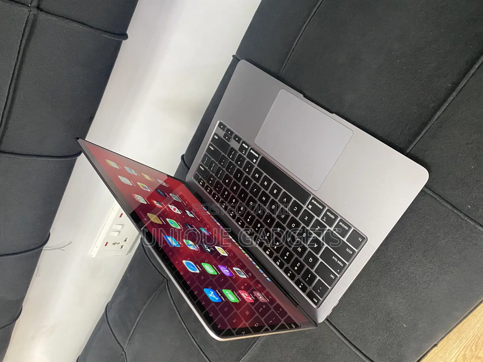 Laptop Apple MacBook Air 2020 8GB Intel Core I3 SSD 256GB