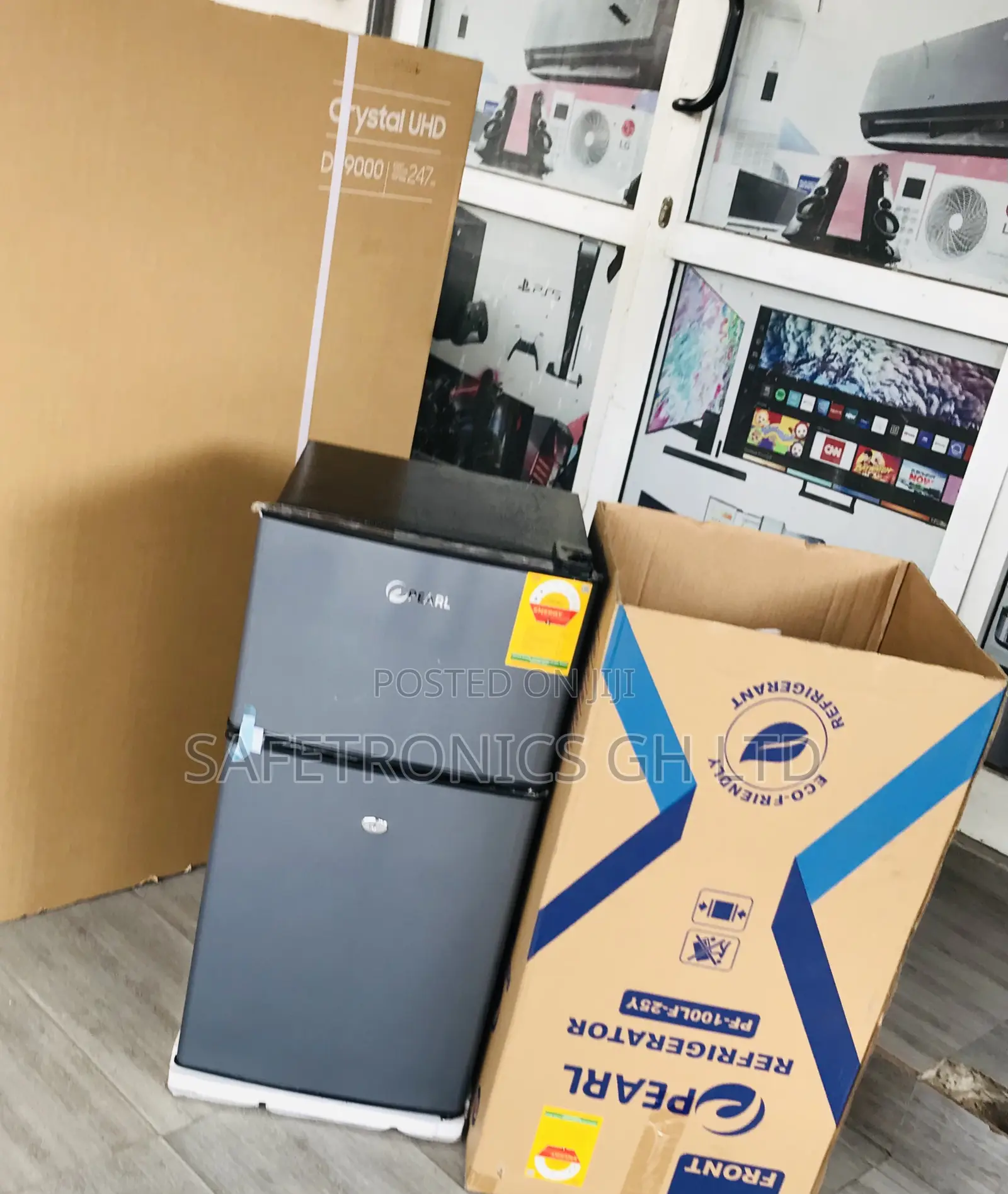 Adorable Pearl Doubledoor Dark Grey Top Mount 90l Fridge