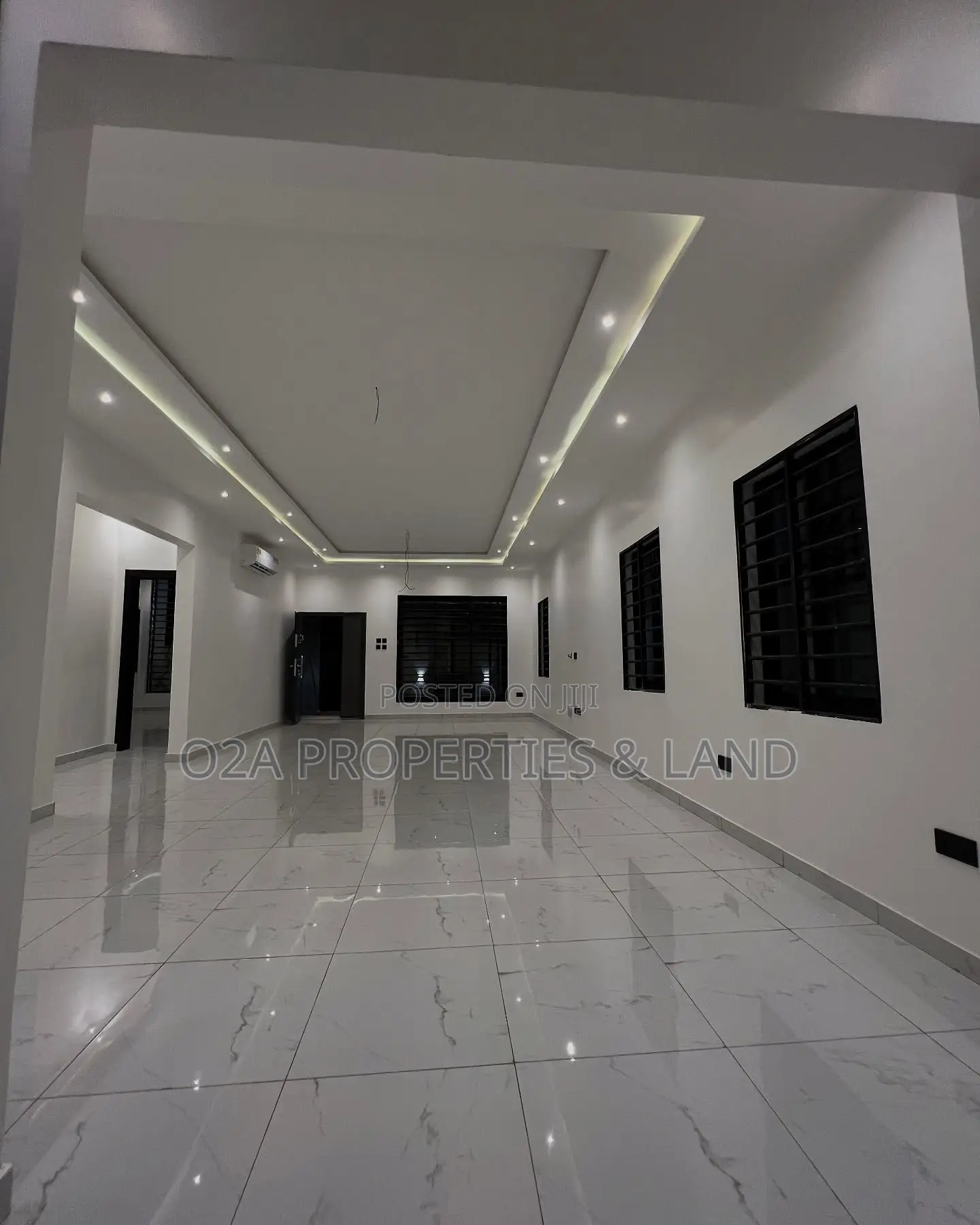 3bdrm House in Lakeside Estate for sale