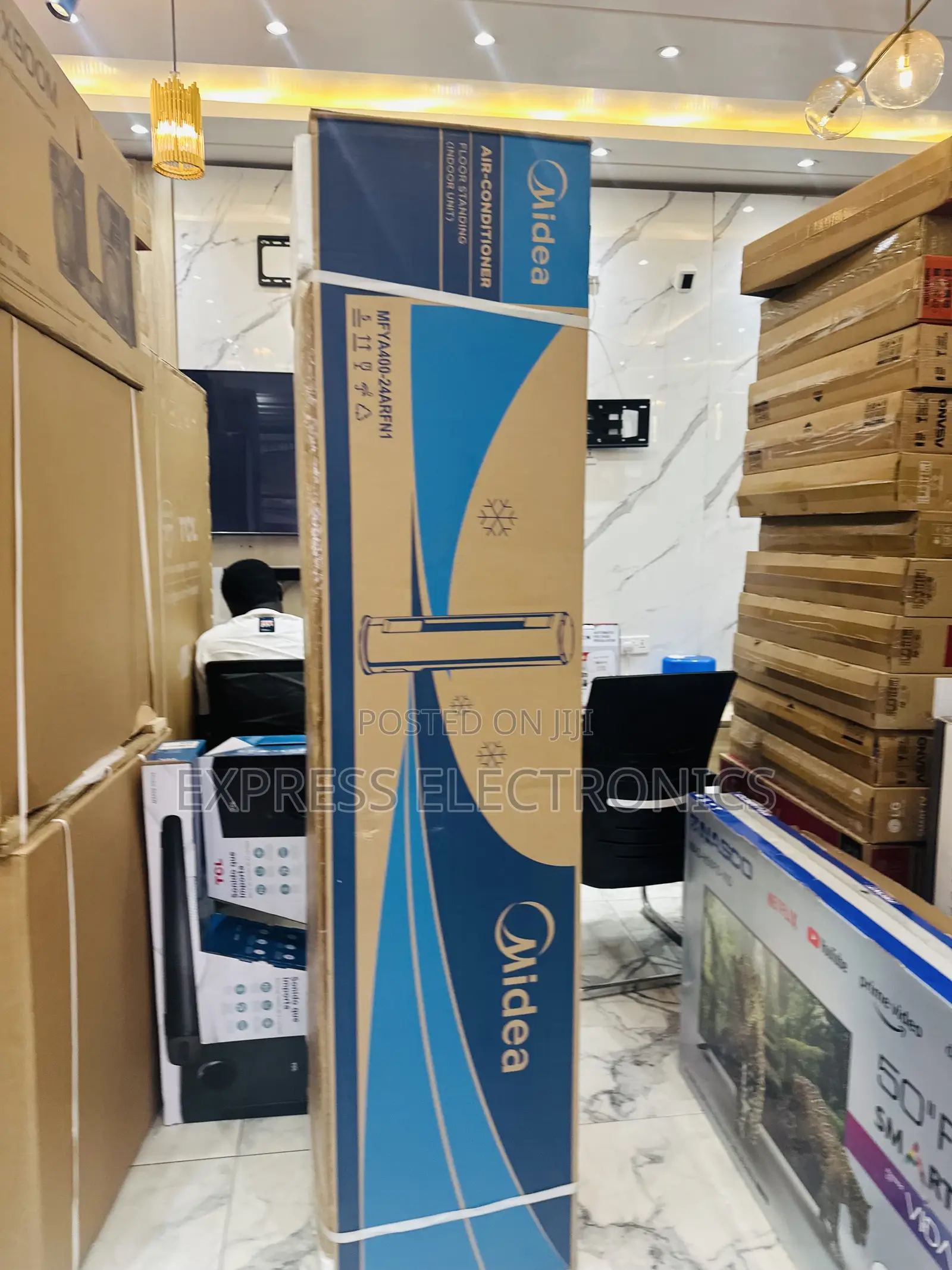 Text Us for Your Rounded Floor Midea 2.5hp