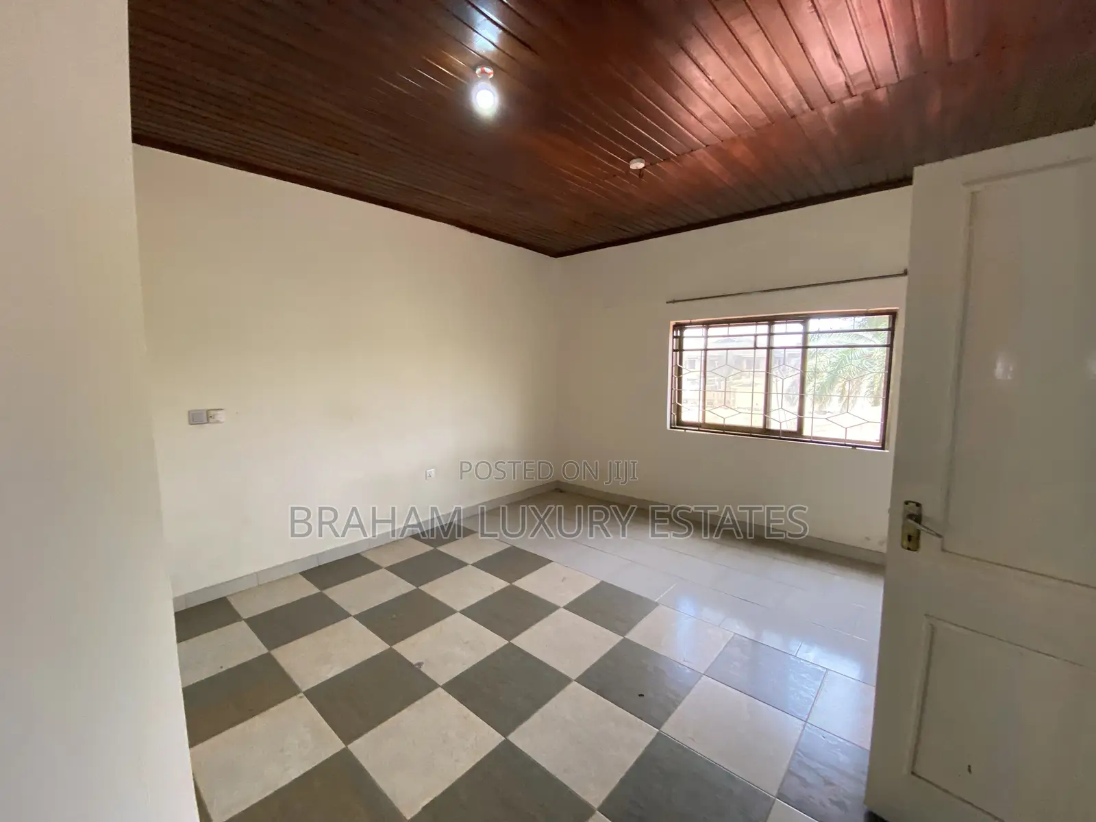2bdrm Apartment in Braham Luxury, Spintex for rent