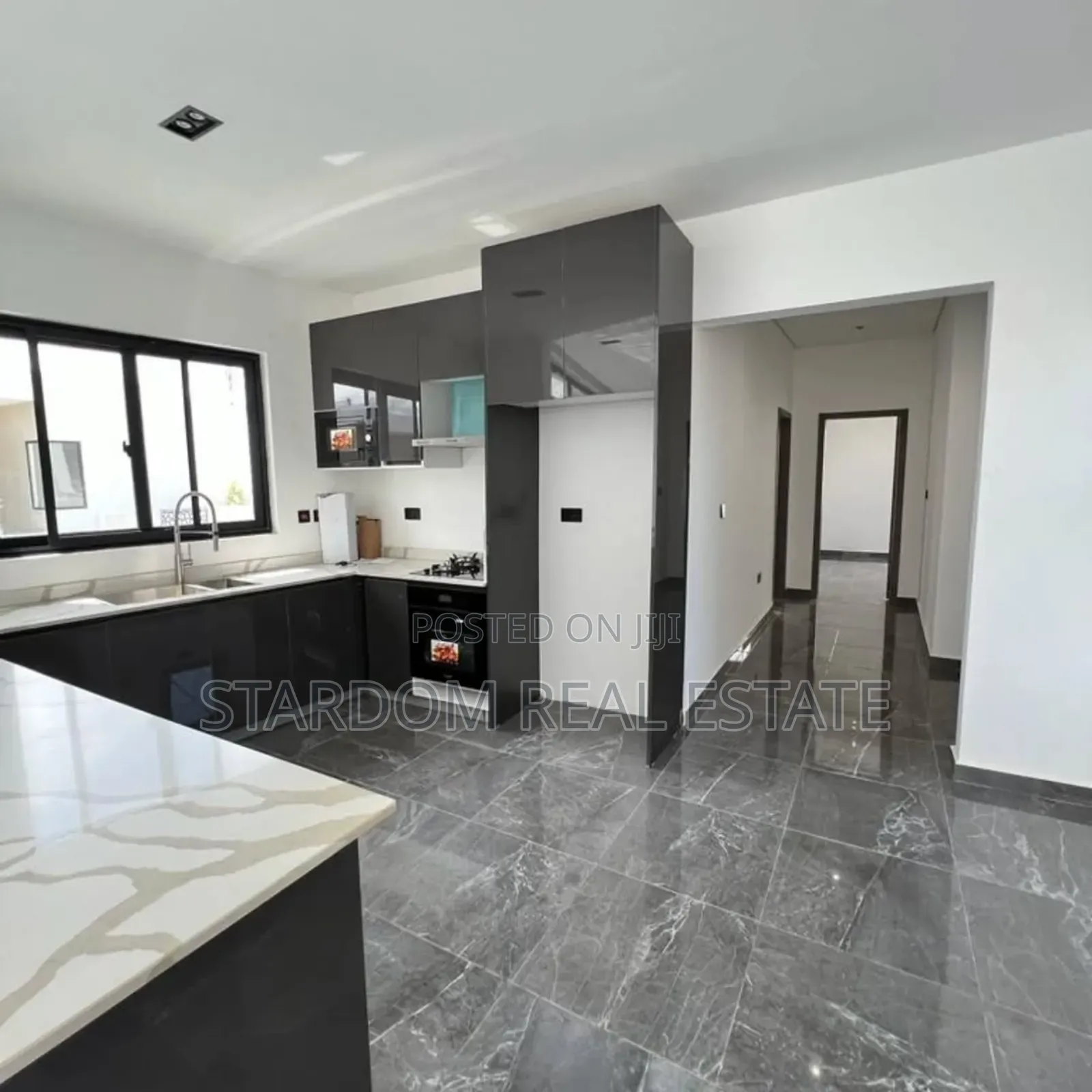 3bdrm Duplex in Ashaley Botwe for rent