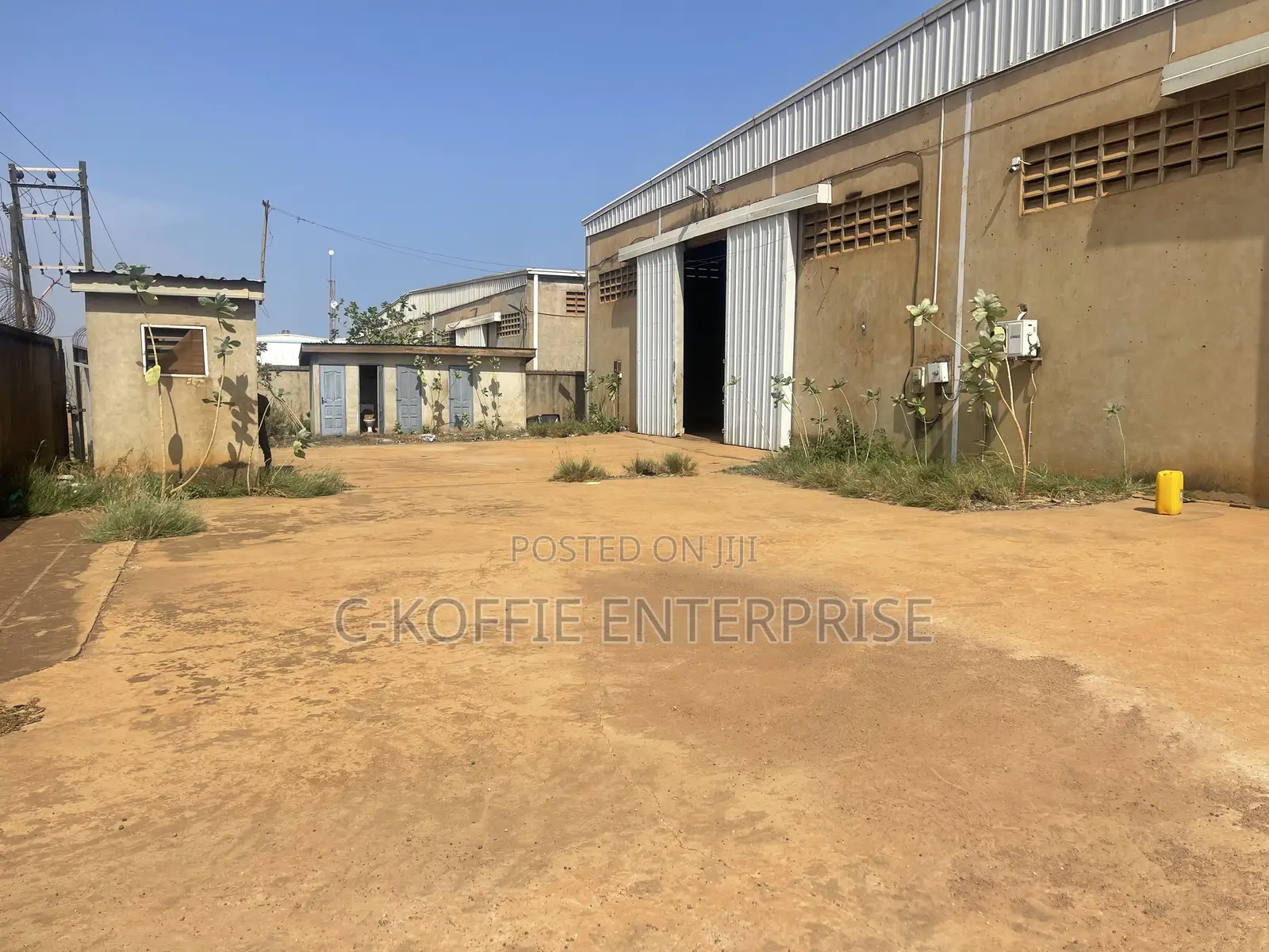 900 SQM Warehouse With Offices at Tema for Rent