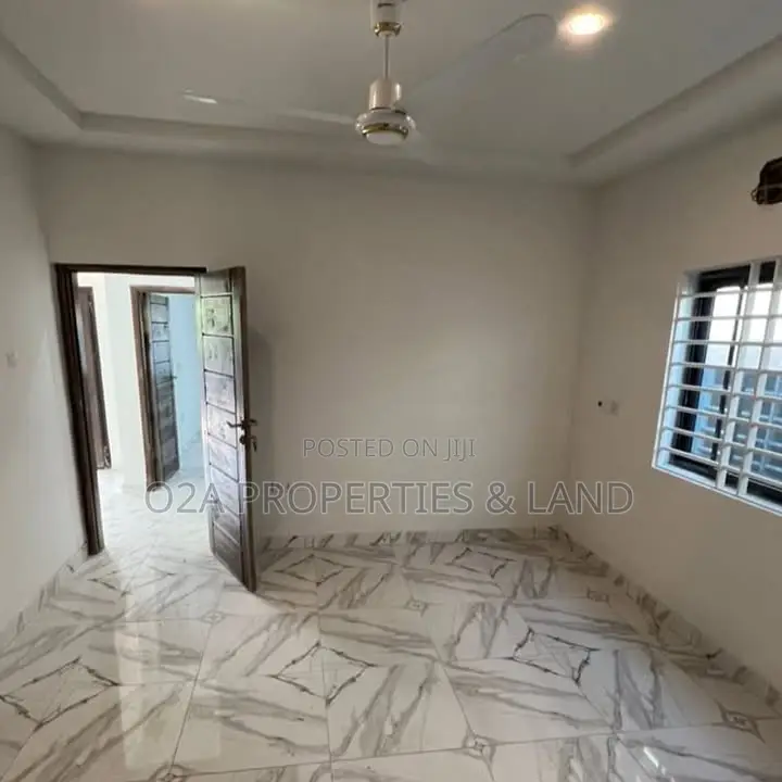 3bdrm House in Ablekuma Sonitra, Fan Milk for sale