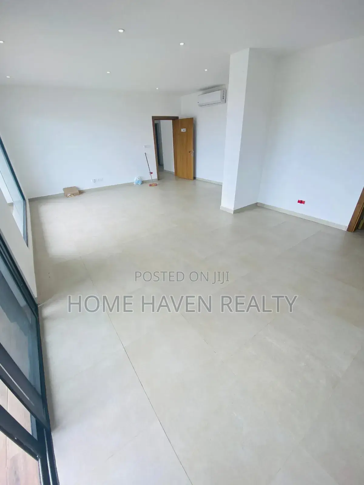 3bdrm Apartment in Dzorwulu for rent