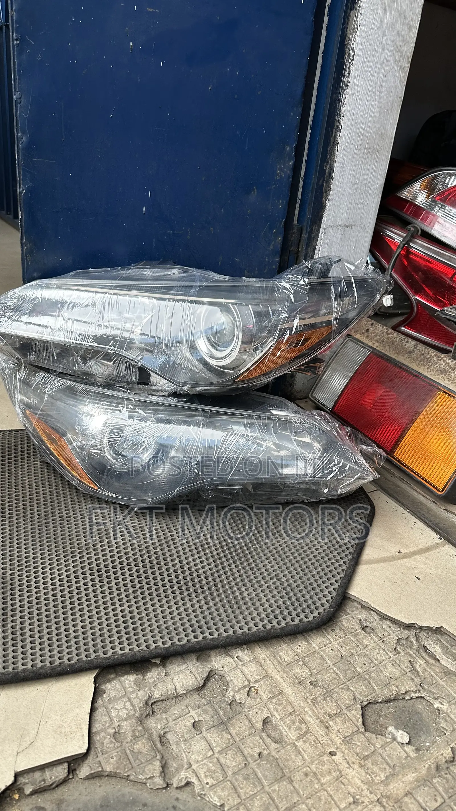 Toyota Camry Headlights 2014,2015,2016,2017,2018,2019
