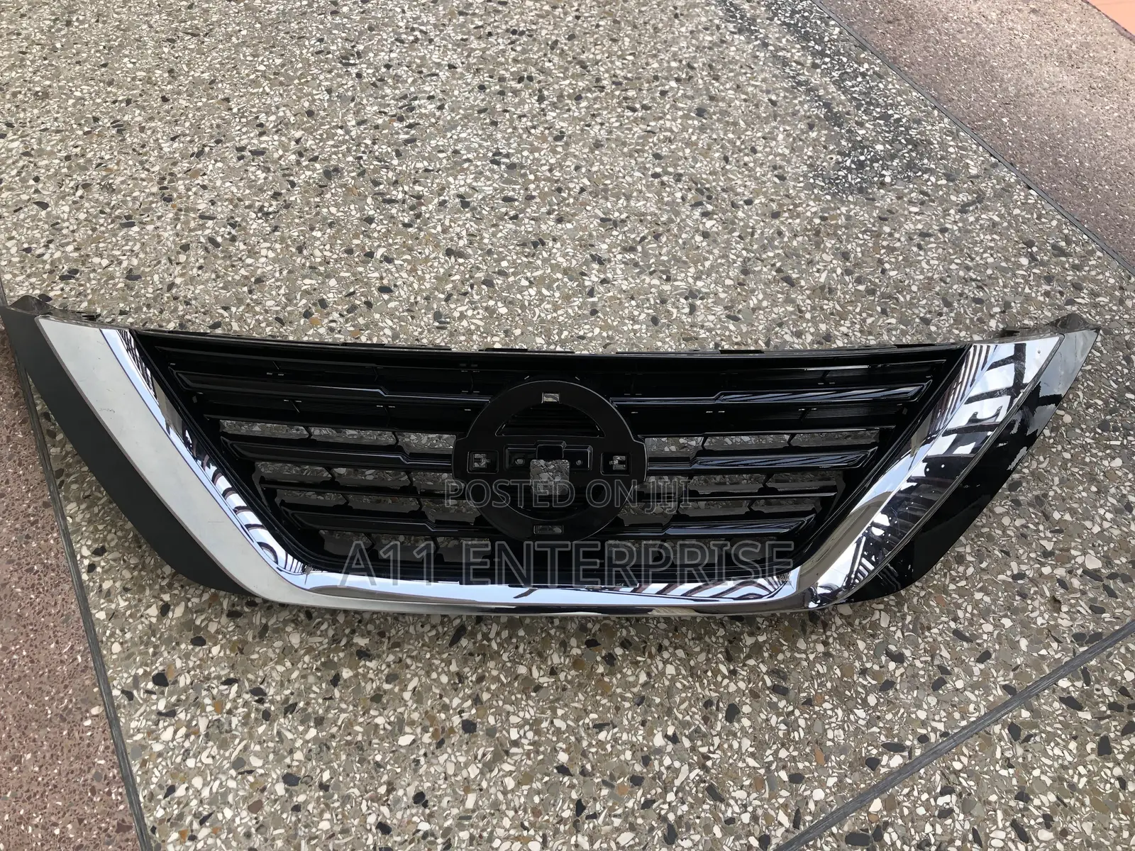 Nissan Altima 2014 Front Grill