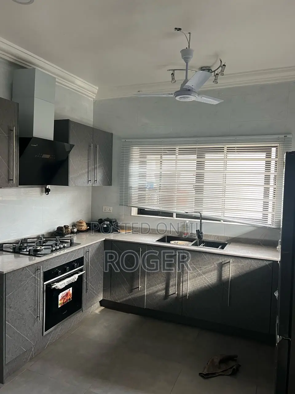 4bdrm House in John Teye, Ofankor for sale