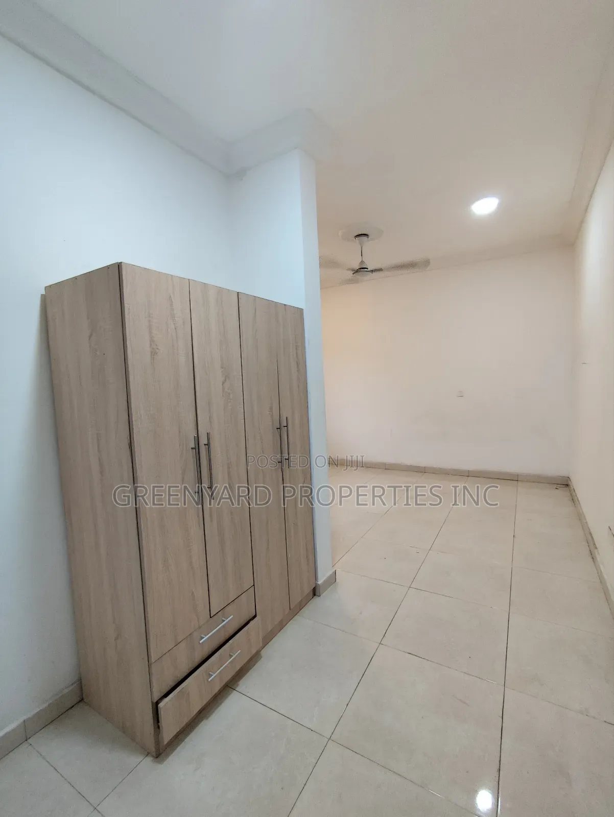 1bdrm Room & Parlour in Motorway, Adjiriganor for rent