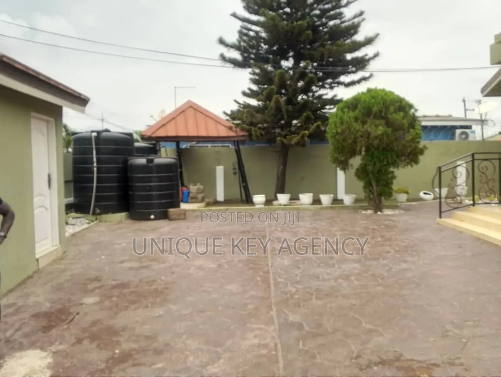 3bdrm House in Unique Key Agency, Abelemkpe for rent