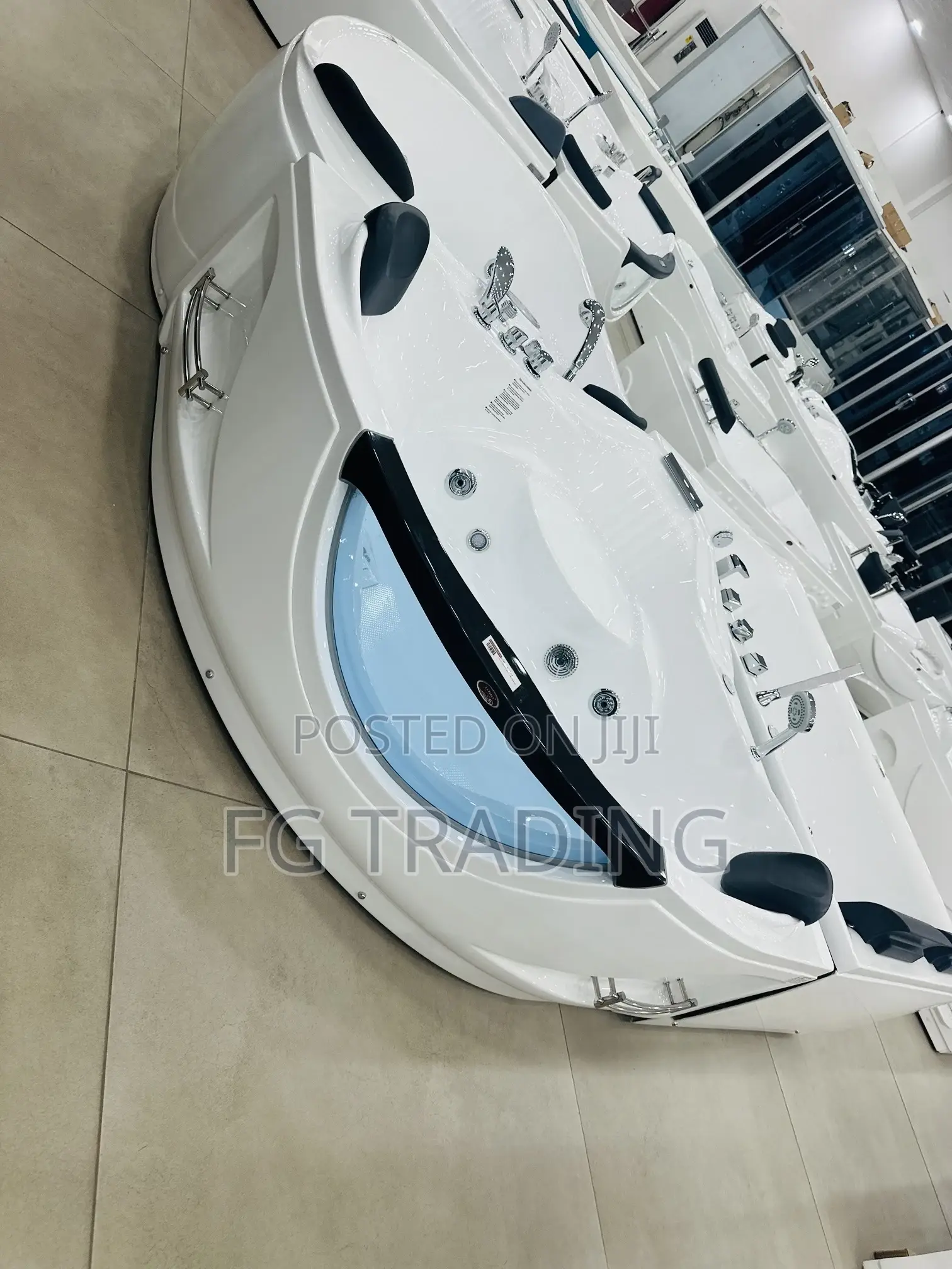 Bathtub Jacuzzi - Corner Bathtub