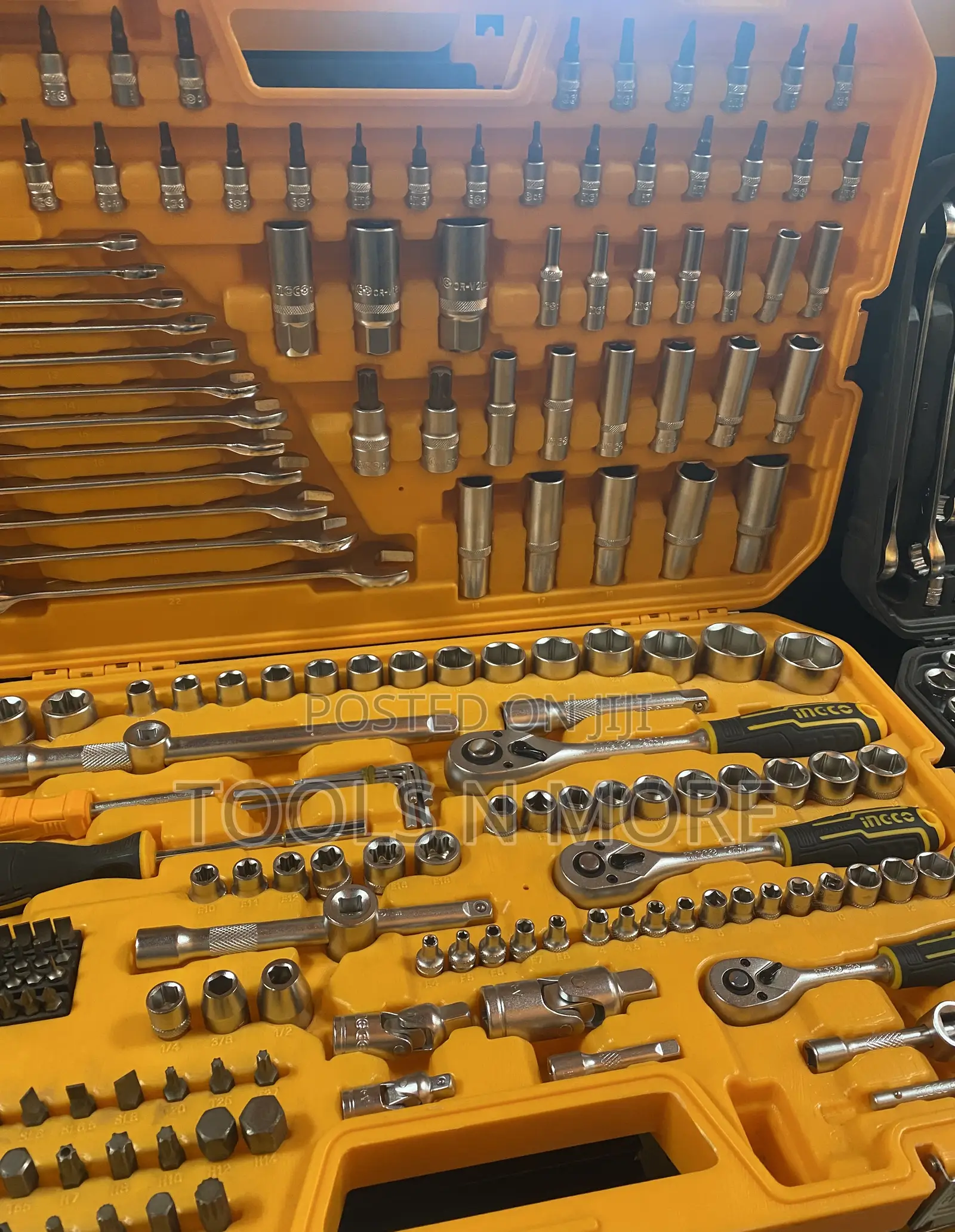 Ingco 216-Piece Tools Set
