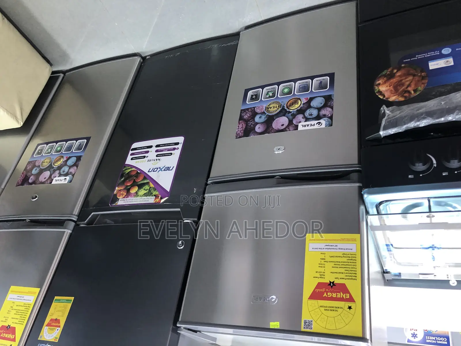 Cute and Adorable Pearl Top Freezer 108 Liters for Sale