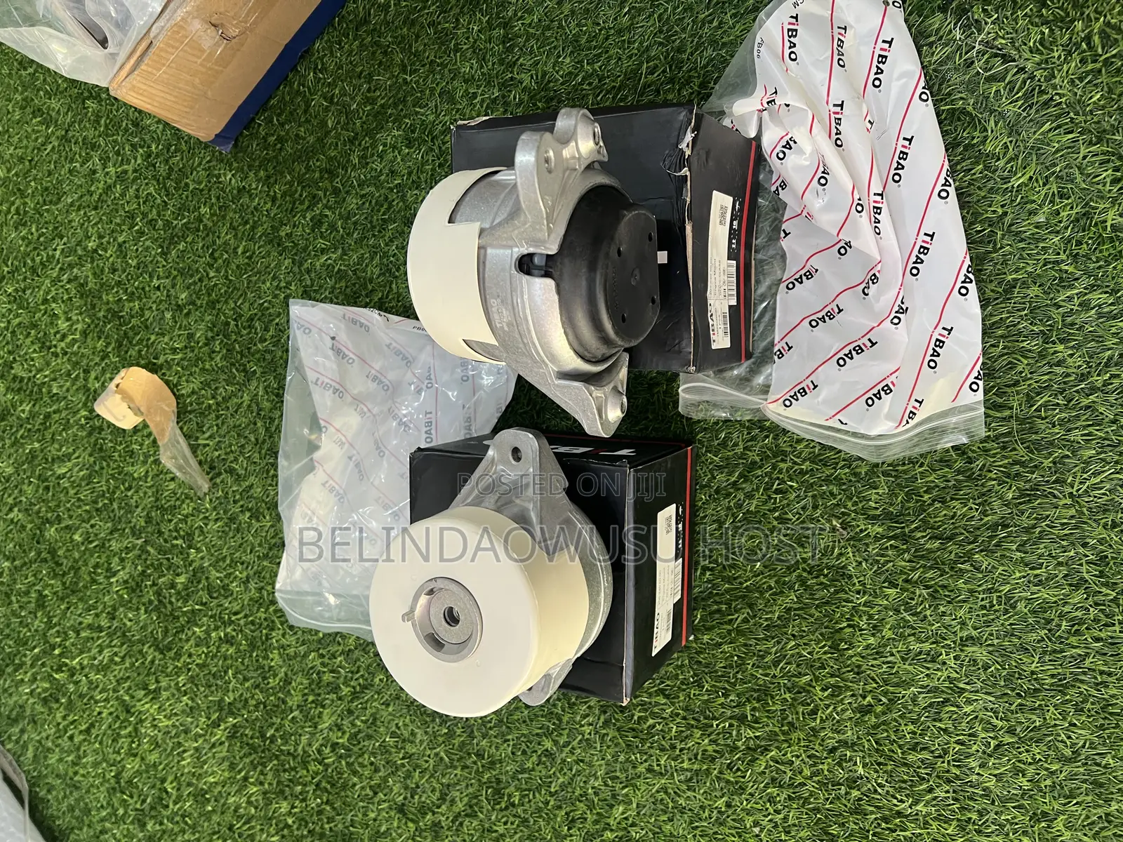 C 300 Engine Seat