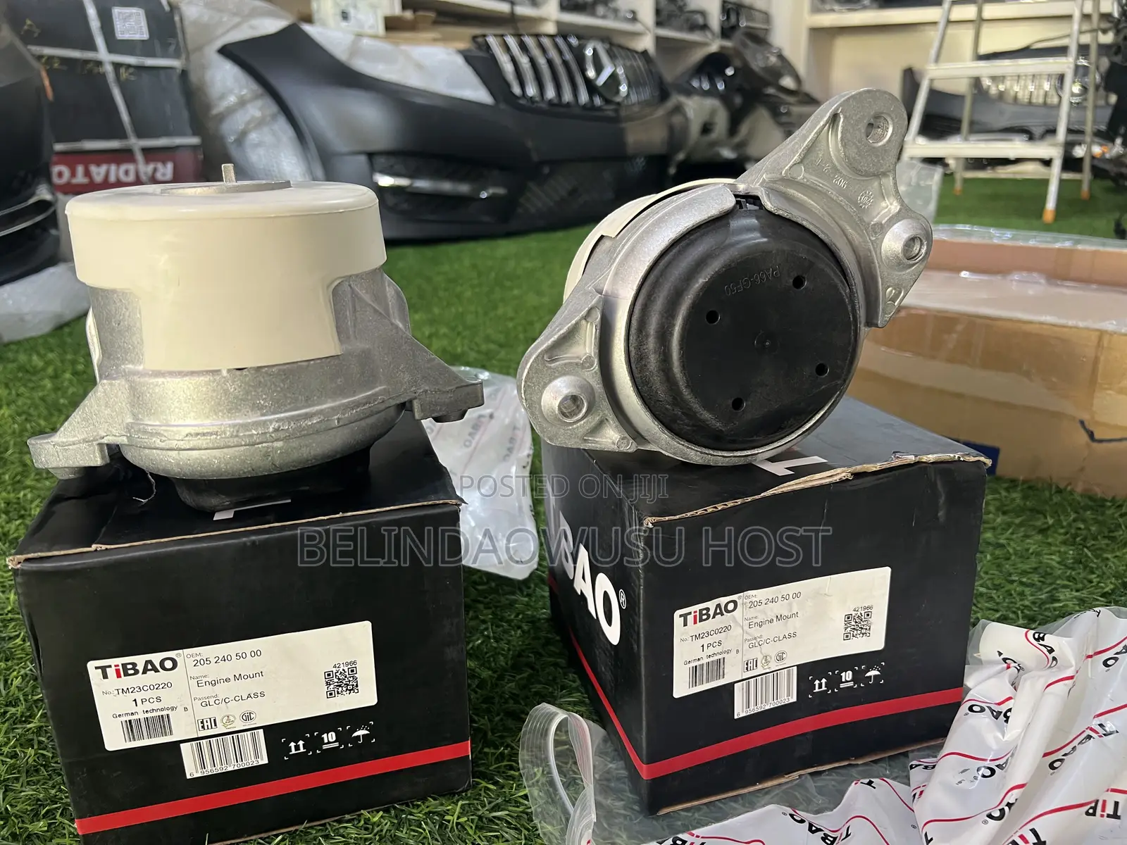C 300 Engine Seat