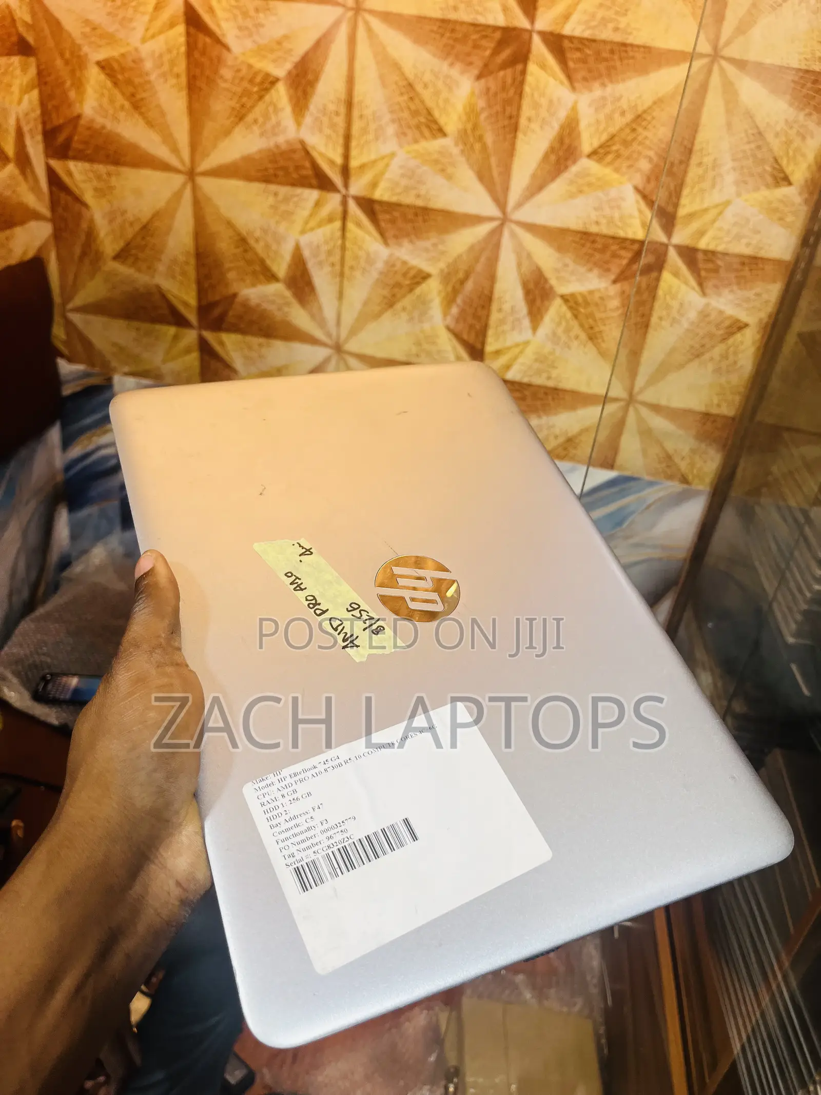 Laptop HP EliteBook 745 G4 8GB AMD A10 HDD+SSD 256GB