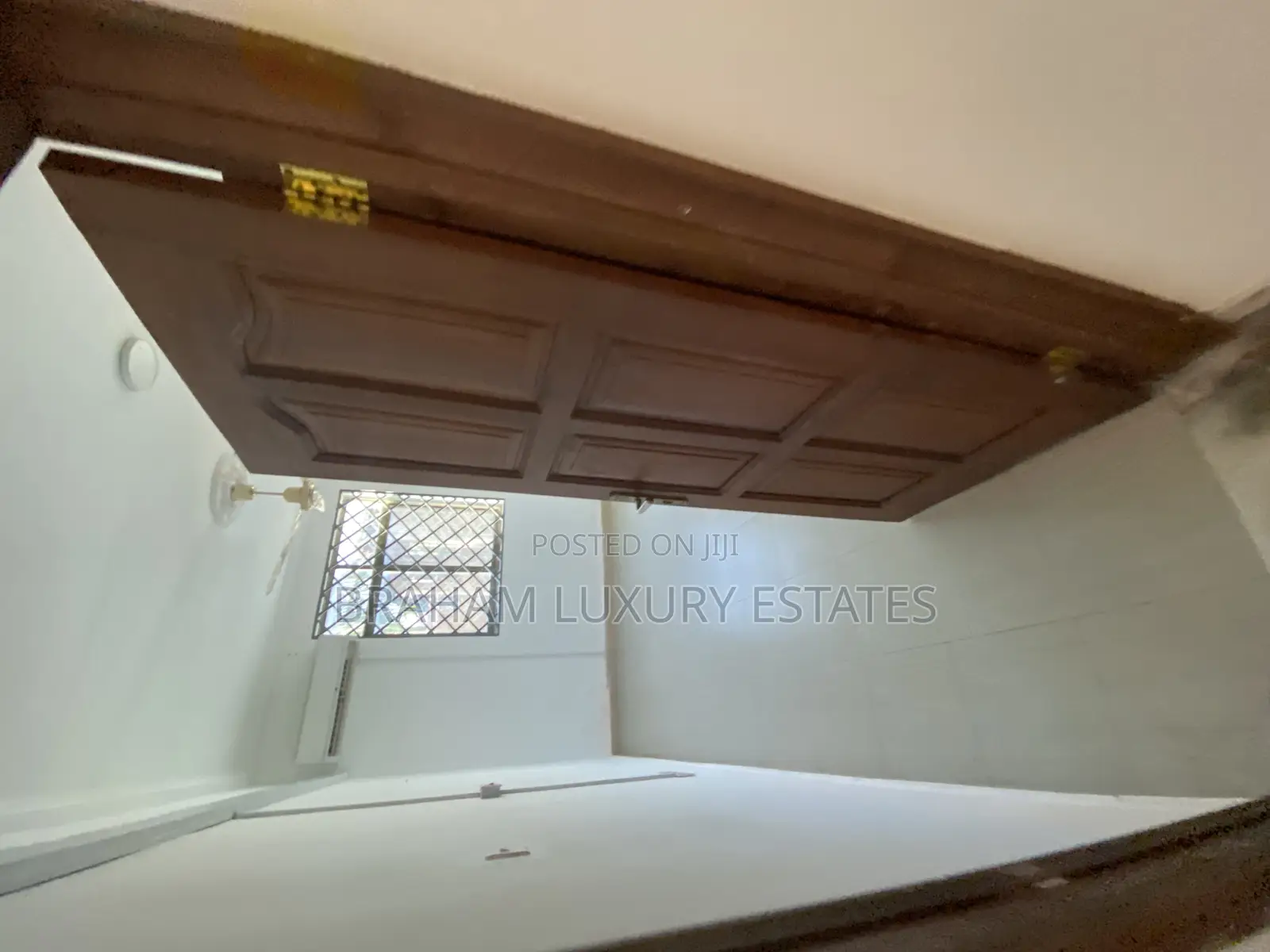 2bdrm Apartment in Braham Luxury, Labadi for rent