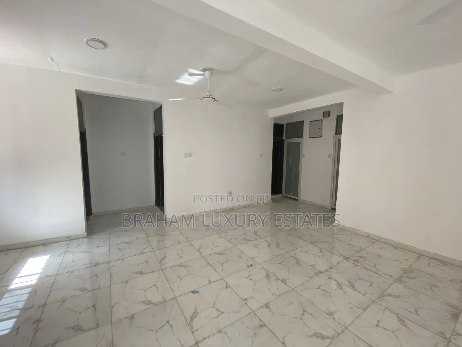 3bdrm Apartment in Braham Luxury, Sakumono for rent