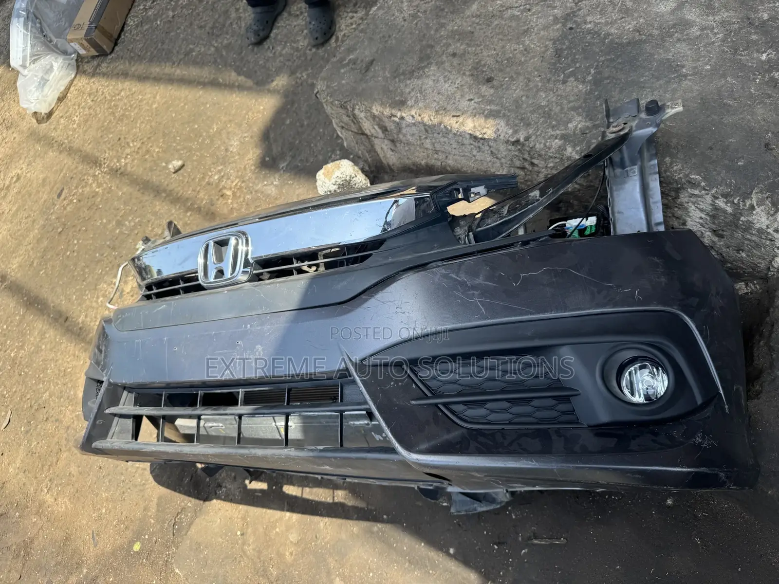 Honda Civic 2016 Front Cut