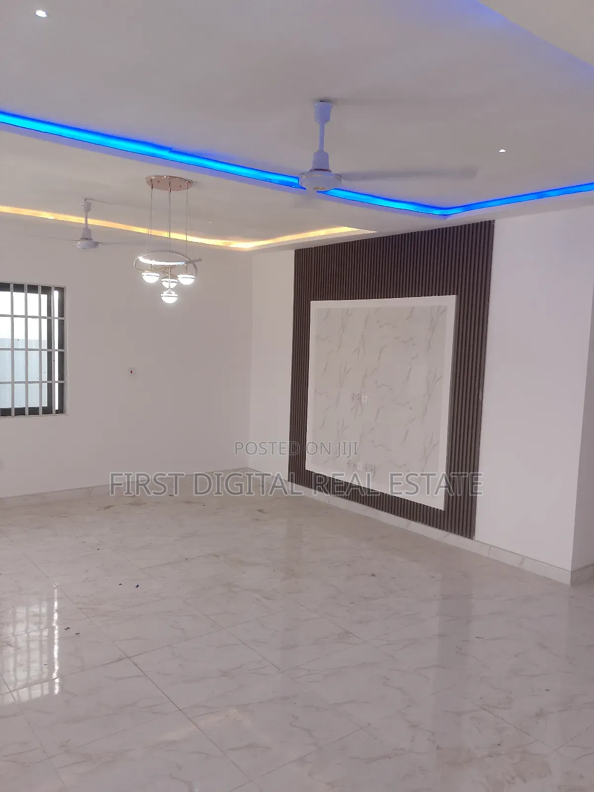 3bdrm House in First Digital Real, Awutu Senya East Municipal for sale