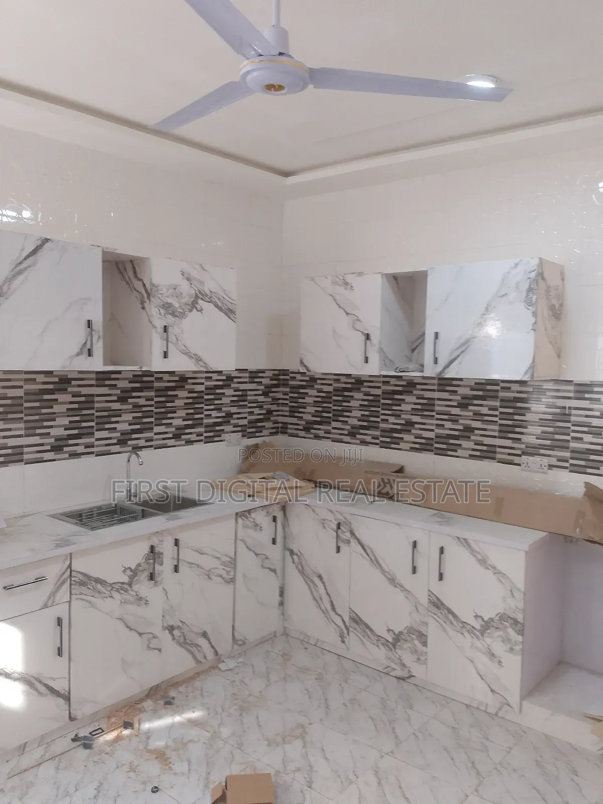 3bdrm House in First Digital Real, Awutu Senya East Municipal for sale