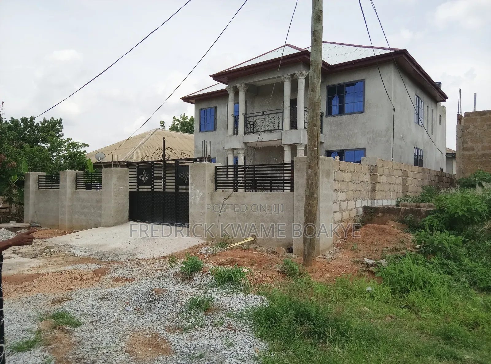 5bdrm House in Brother K Estate, Kumasi Metropolitan for sale