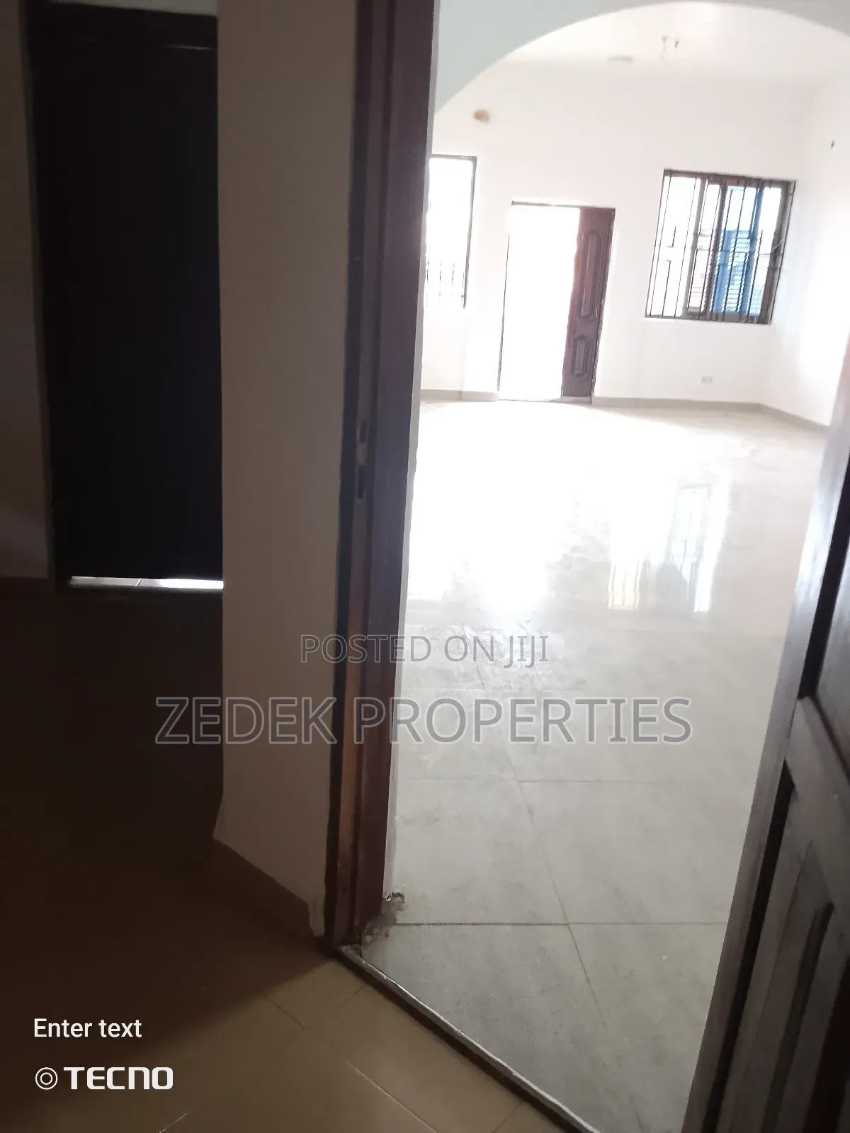 3bdrm Apartment in Zedek Properties, Ashomang Estate for rent