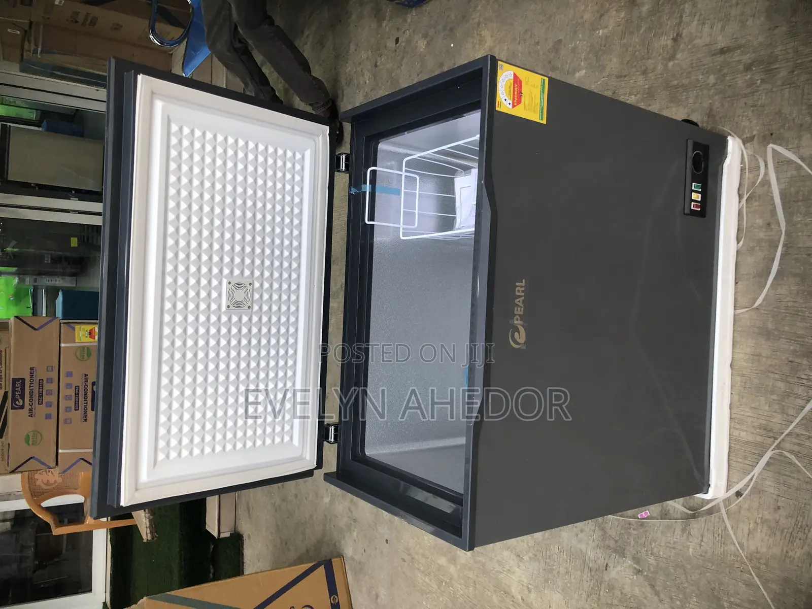 Glass Top Pearl Chest Freezer 188 Liters Available as Seen