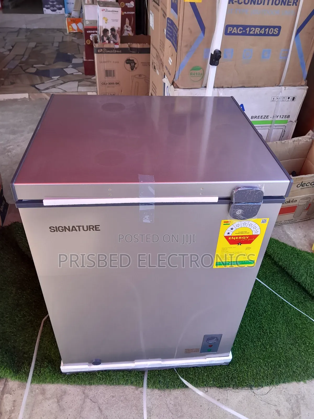 Signature Durable Chest Freezer 137 Litres