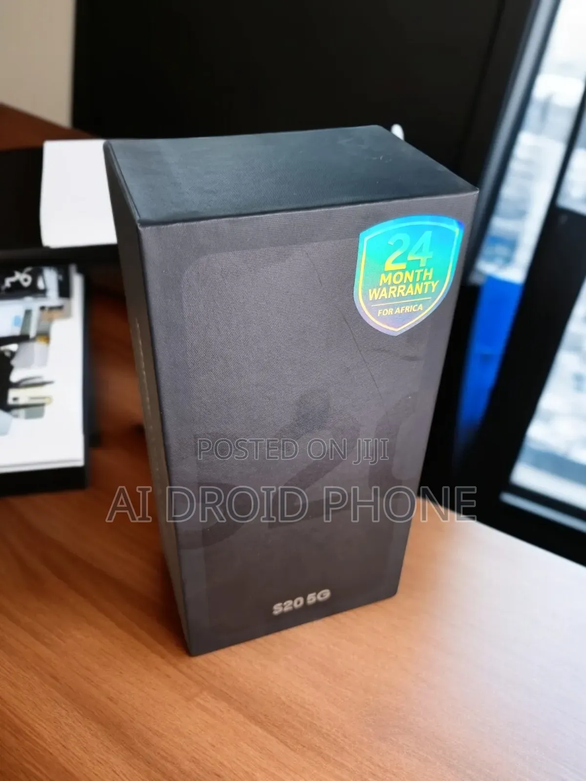 New Samsung Galaxy S20 128 GB Black