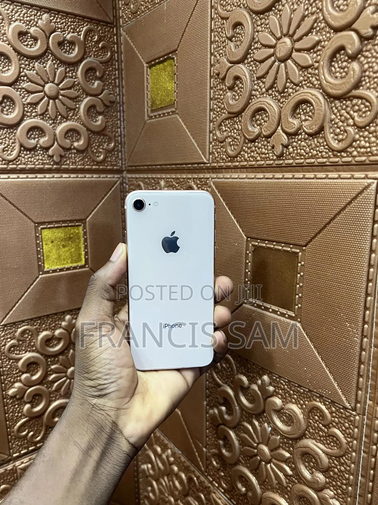 Apple iPhone 8 64 GB Gold