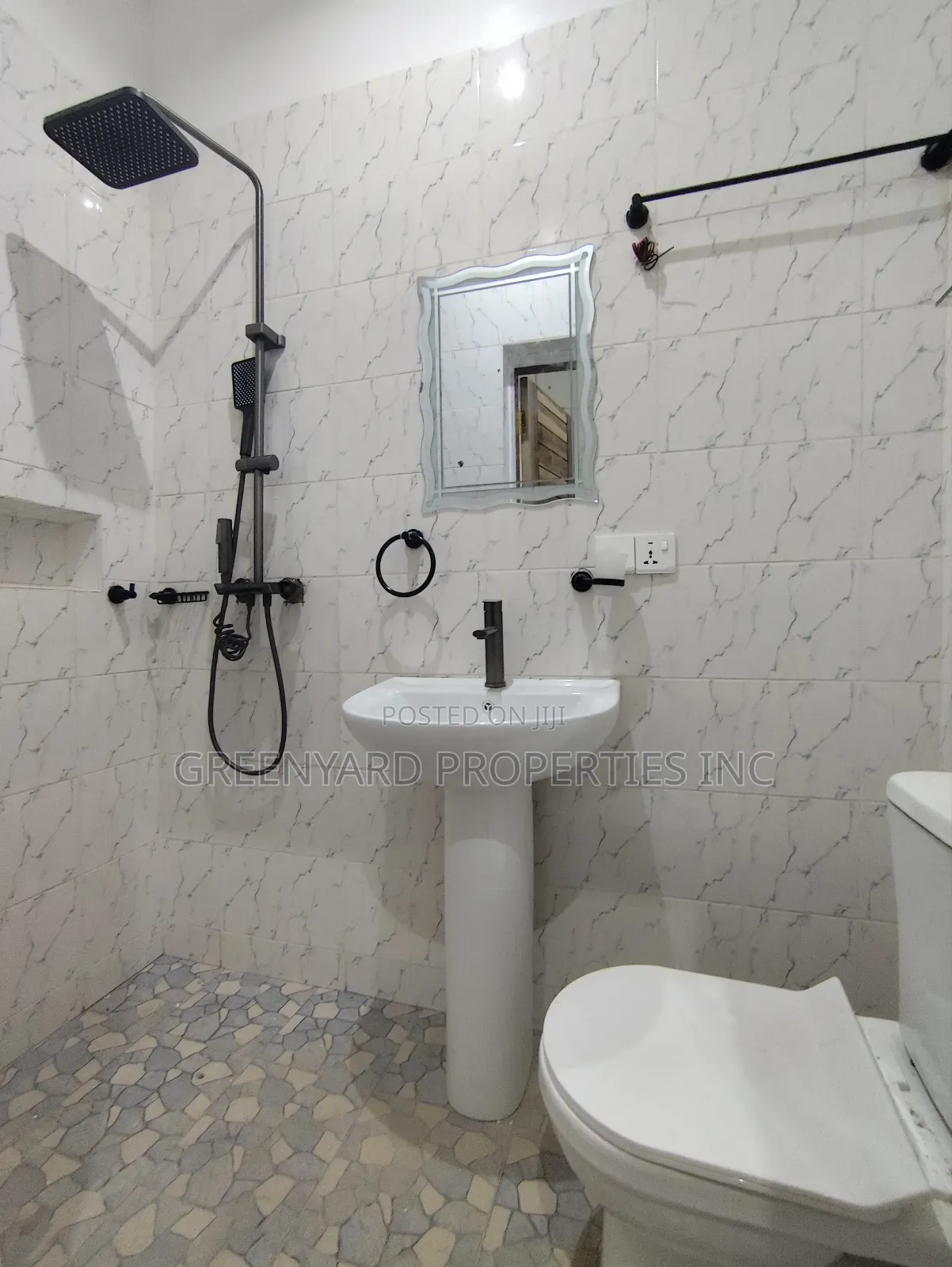 2bdrm Apartment in Ability, Adjiriganor for rent