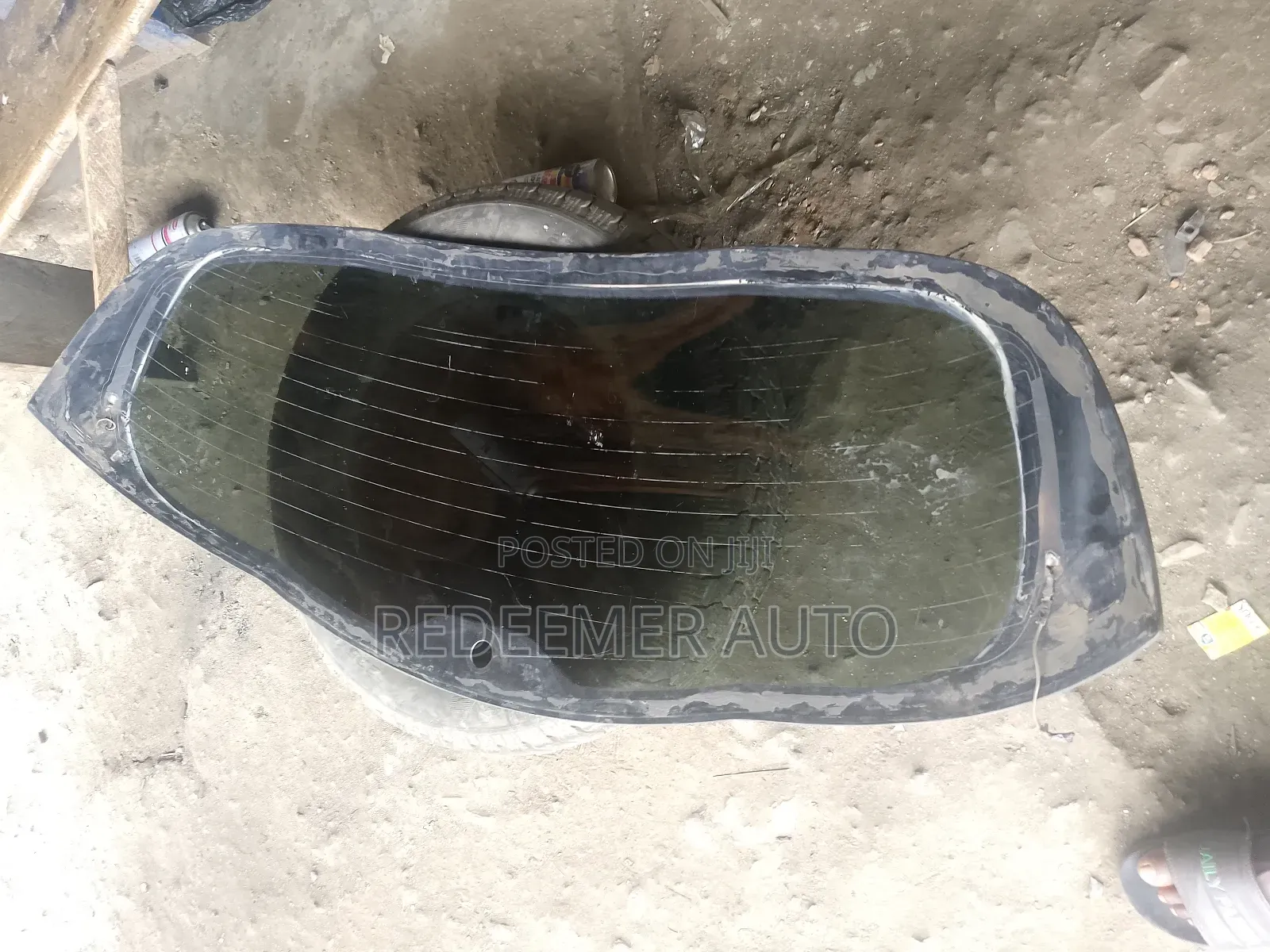 Infinity Fx35 Back Windscreen