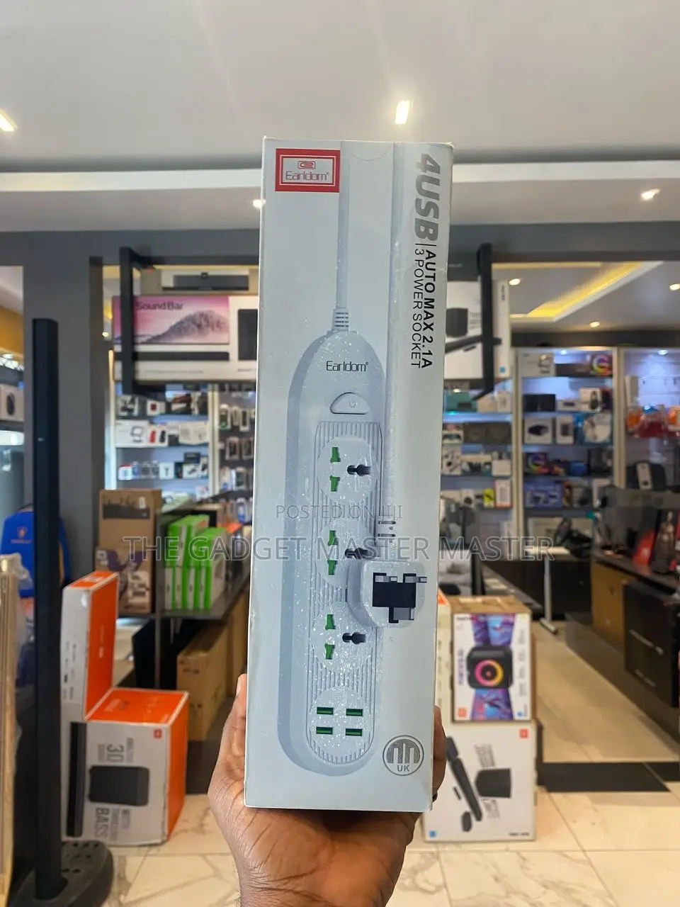 Earldom 3 Power Sockets With 4 Usb