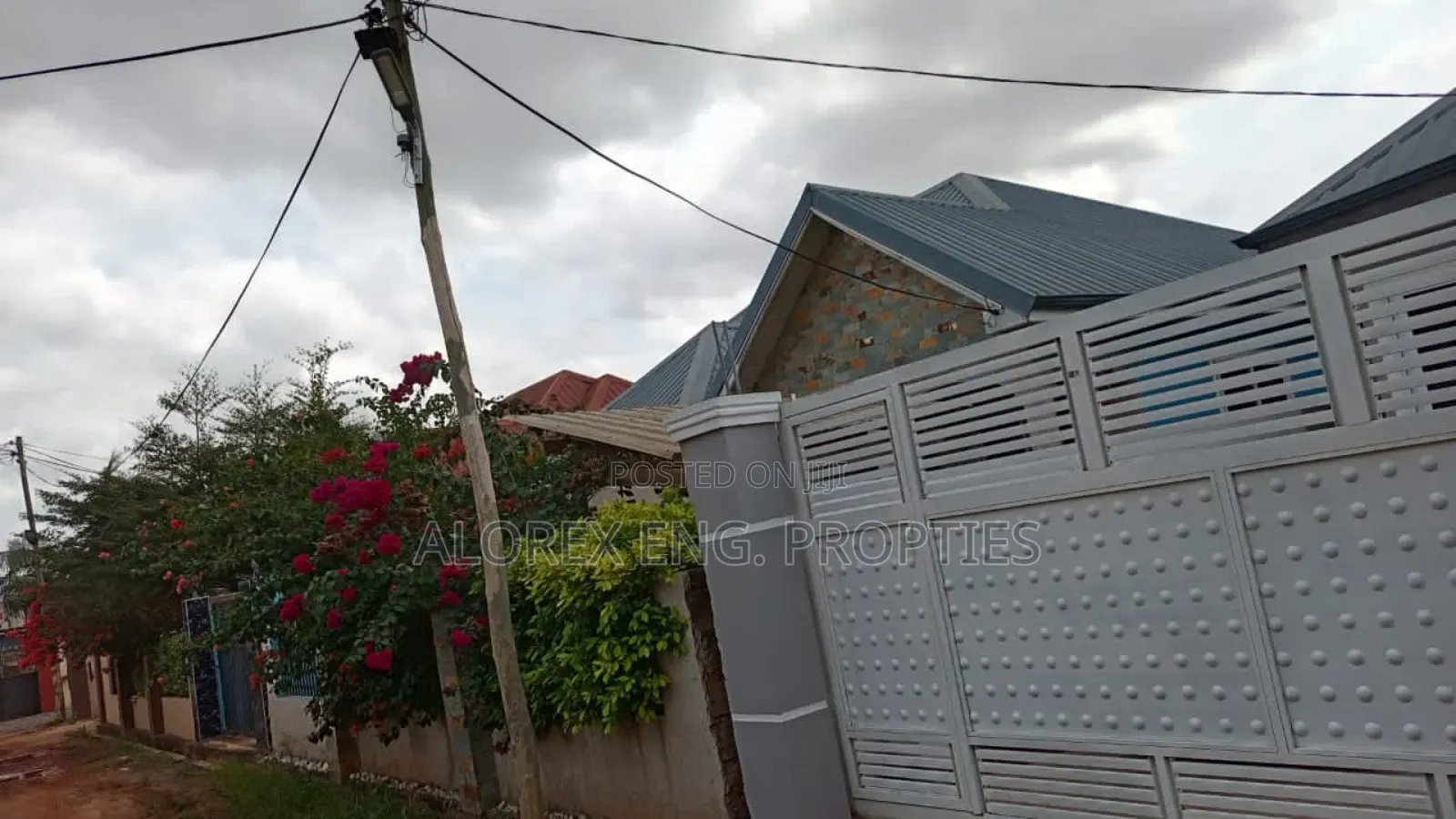 3bdrm House in $85,000, Adenta for sale