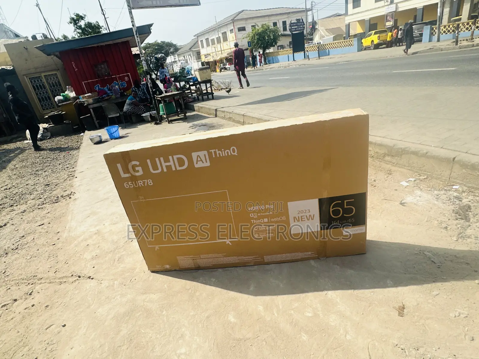 Lovely Sealed in Box Lg Uhd Smart 65”Ur73