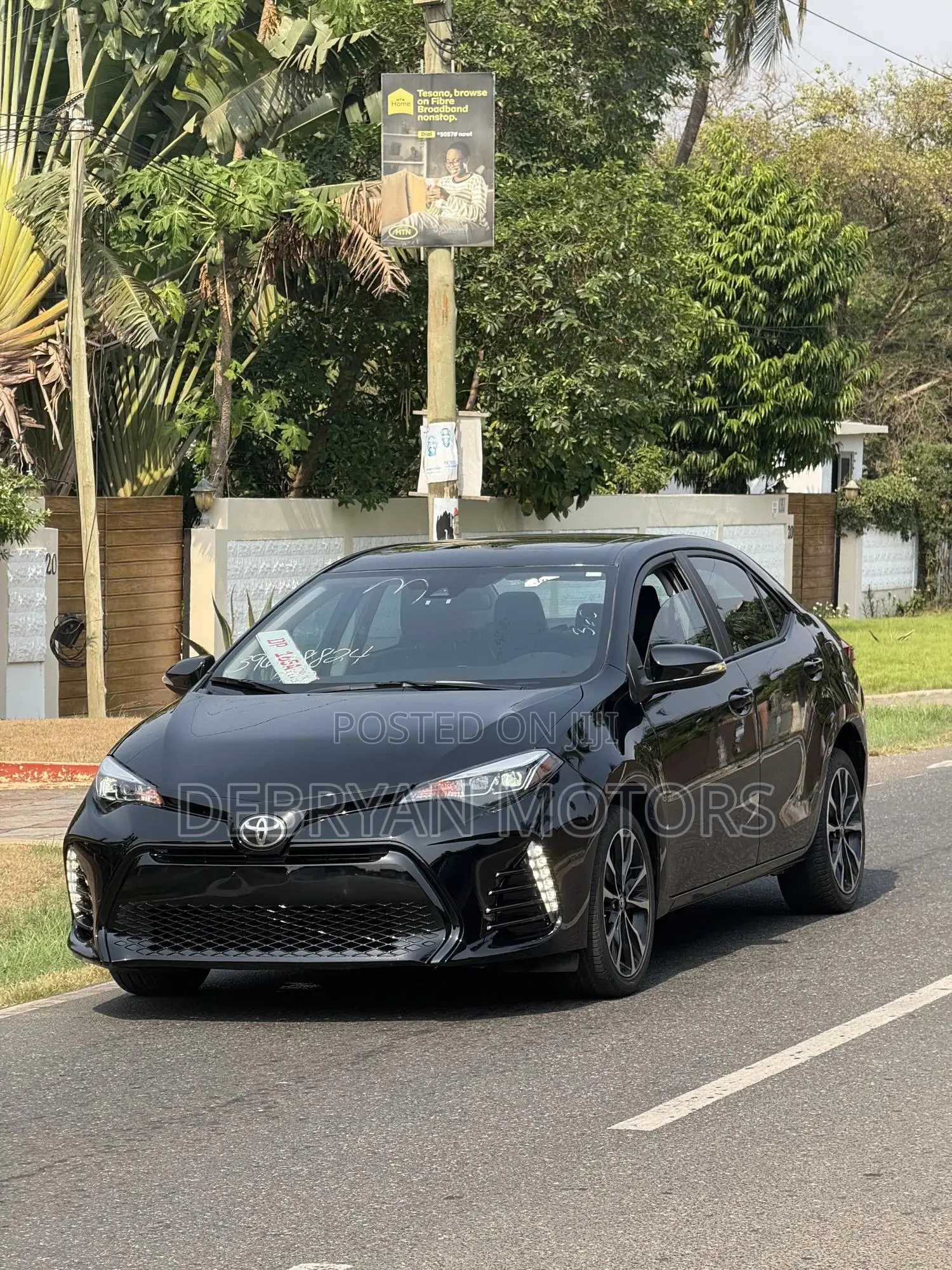 Toyota Corolla SE 4dr Sedan (1.8L 4cyl CVT) 2017 Black