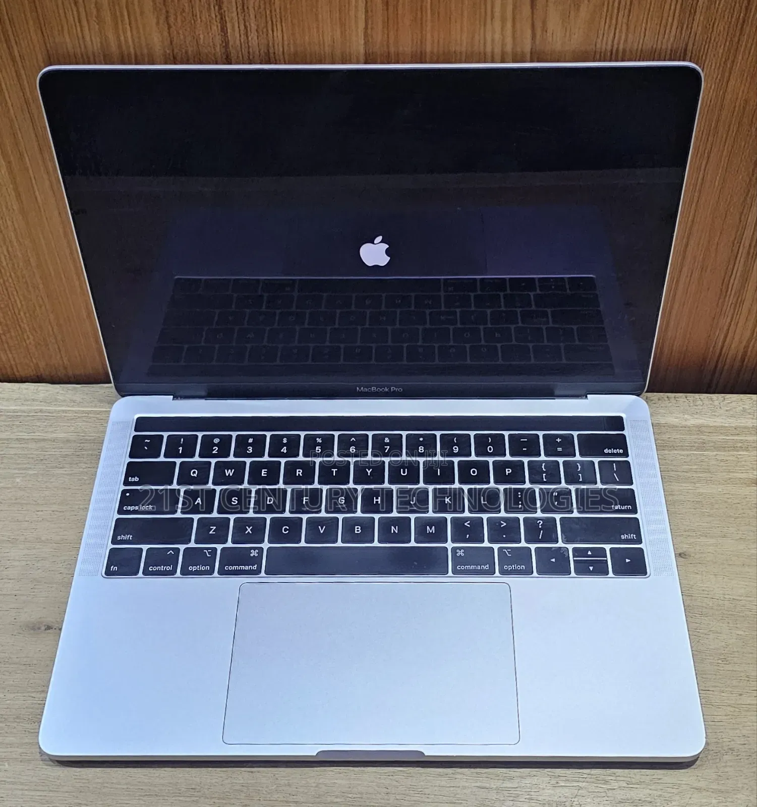 Laptop Apple MacBook 2019 16GB Intel Core i5 SSD 128GB